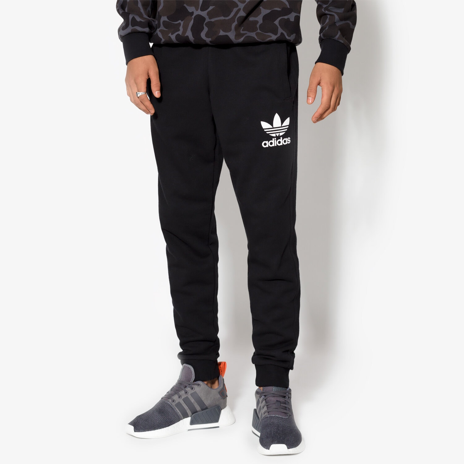 pánské kalhoty ADIDAS KALHOTY  3STRIPED PANT BR2147 ČERNÁ