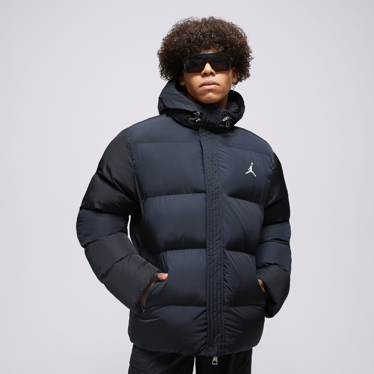 pánská zimní bunda JORDAN BUNDA ZIMNÍ M J ECO PUFFER FB7311-010 ČERNÁ