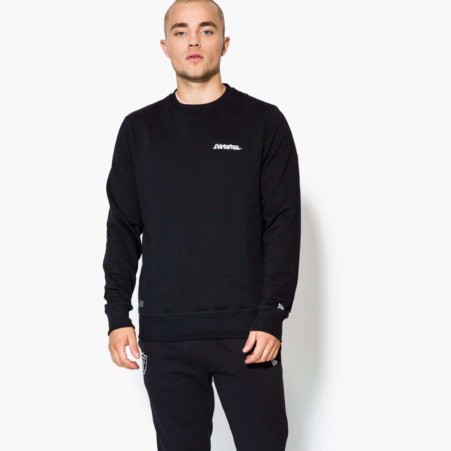 pánská mikina NEW ERA MIKINA ORIGINATORS CREW NECK NE BLK 11459494 ČERNÁ