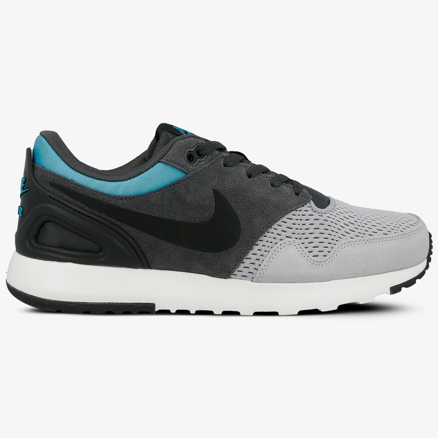 NIKE AIR VIBENNA SE 902807005 ŠEDÁ
