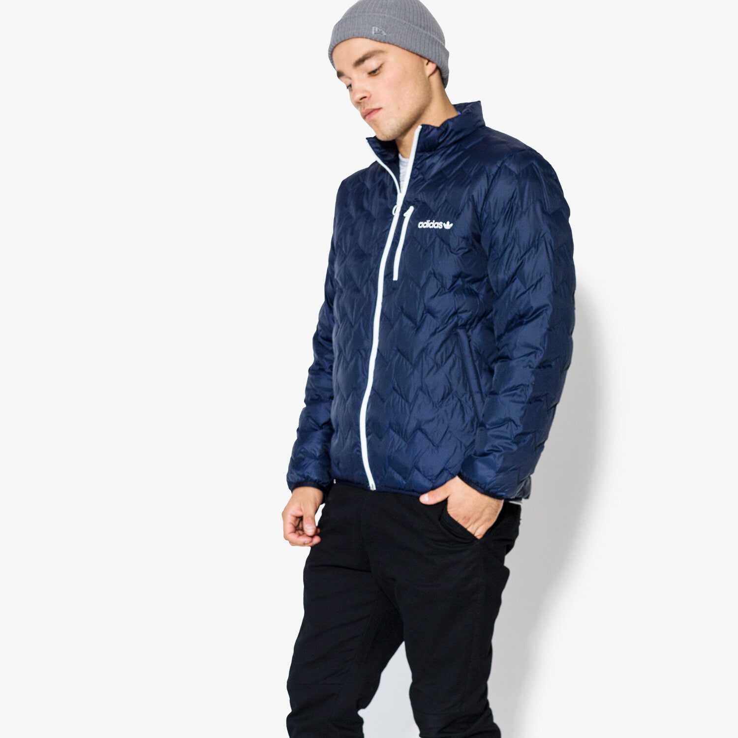pánská zimní bunda ADIDAS BUNDA SERRATED JACKET BR4773 TMAVOMODRÁ