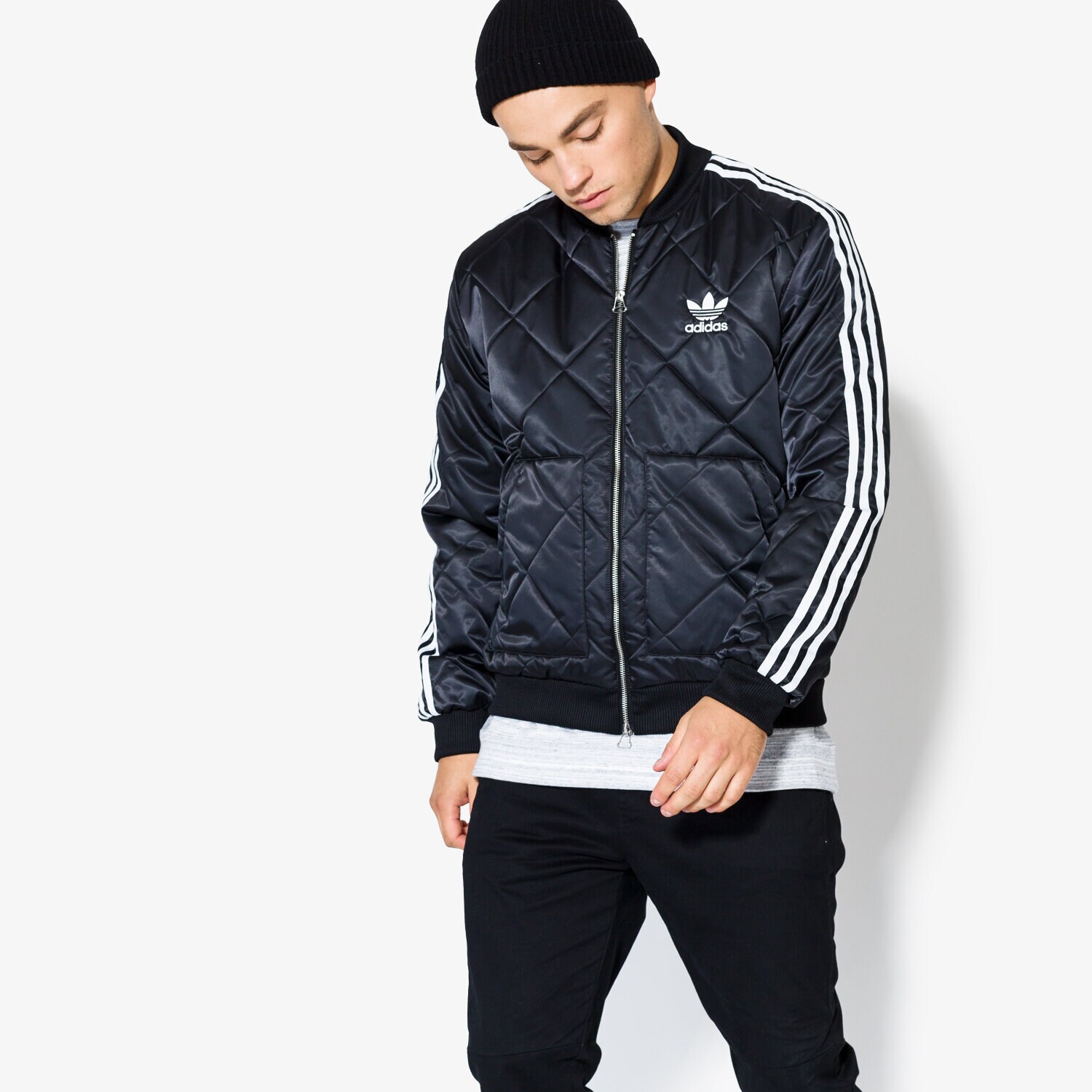 Přechodná bunda pánská (podzimní, jarní) ADIDAS BUNDA SST QUILTED PRE BS3020 ČERNÁ