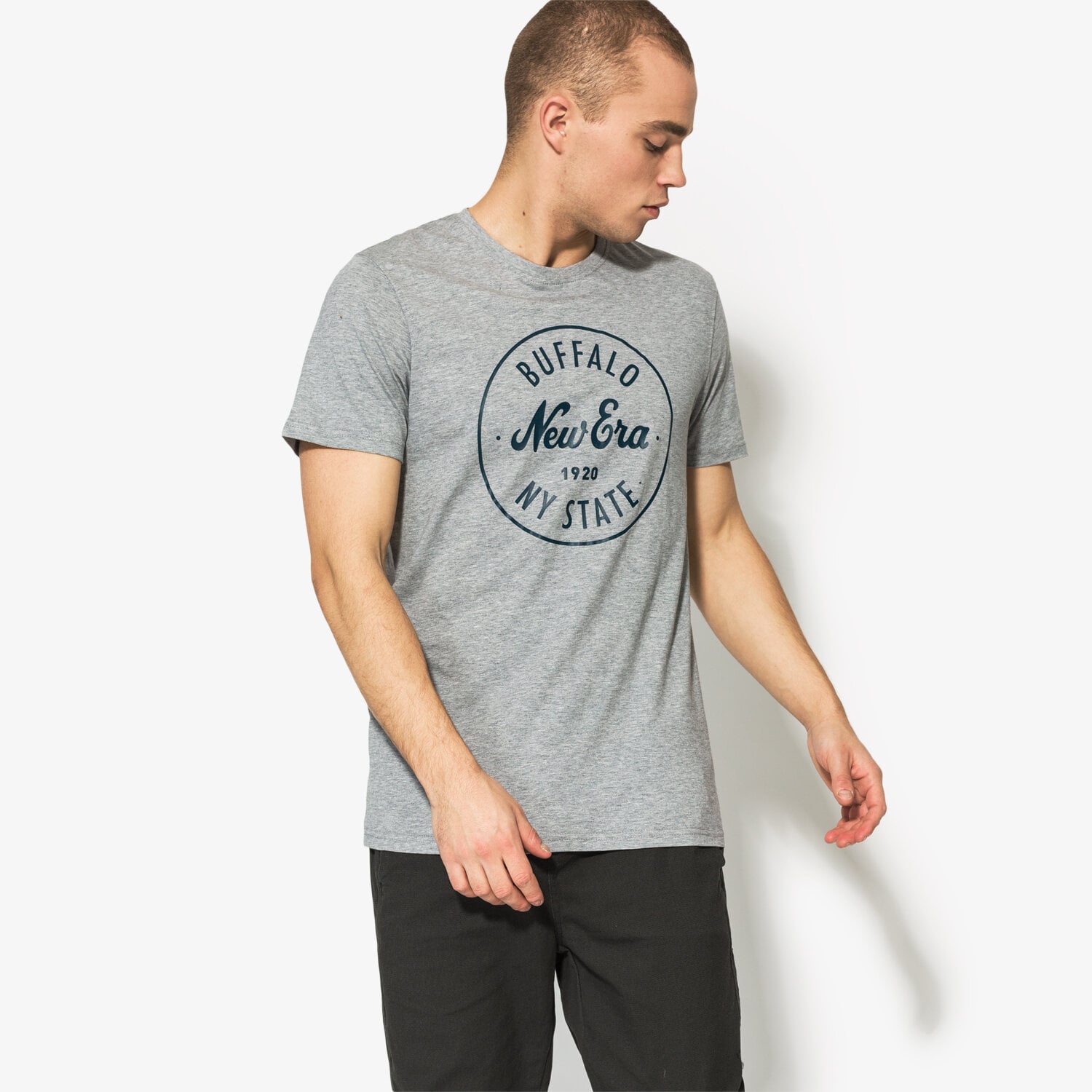 pánské tričko NEW ERA TRIČKO SS NE WHEEL TEE NE LGH 11585986 ŠEDÁ