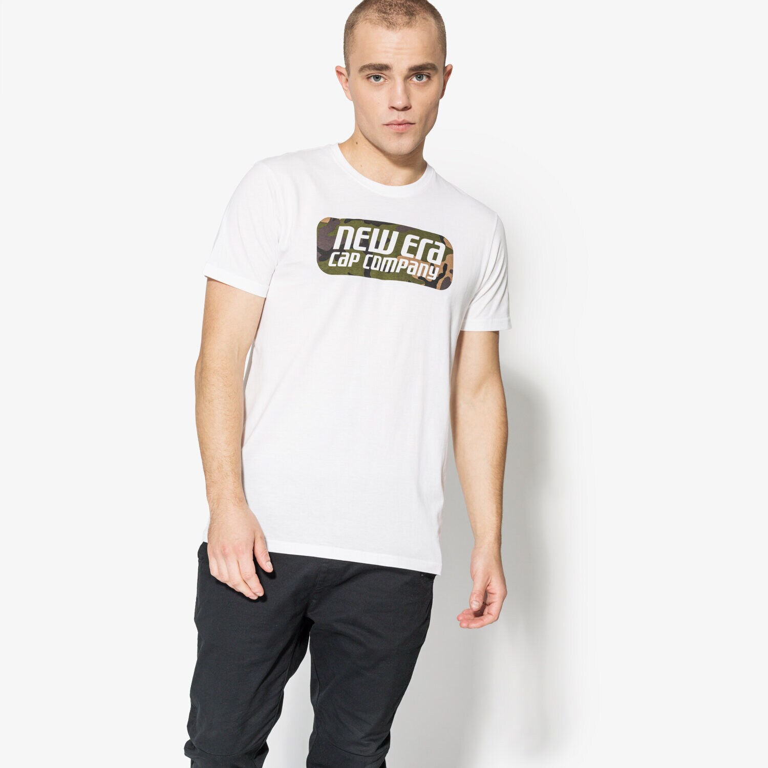 pánské tričko NEW ERA TRIČKO SS CAMO PILL BOX TEE NE WHI 11585992 BÍLÁ