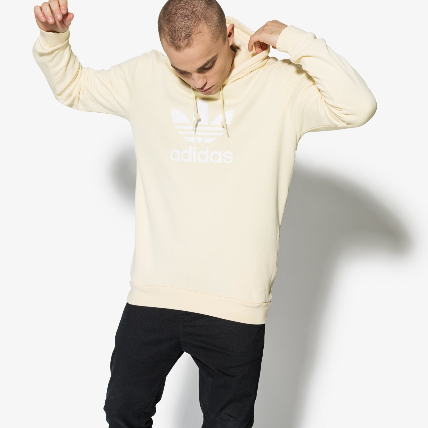 pánská mikina ADIDAS MIKINA TREFOIL HOODY CW1243 ŽLUTÁ