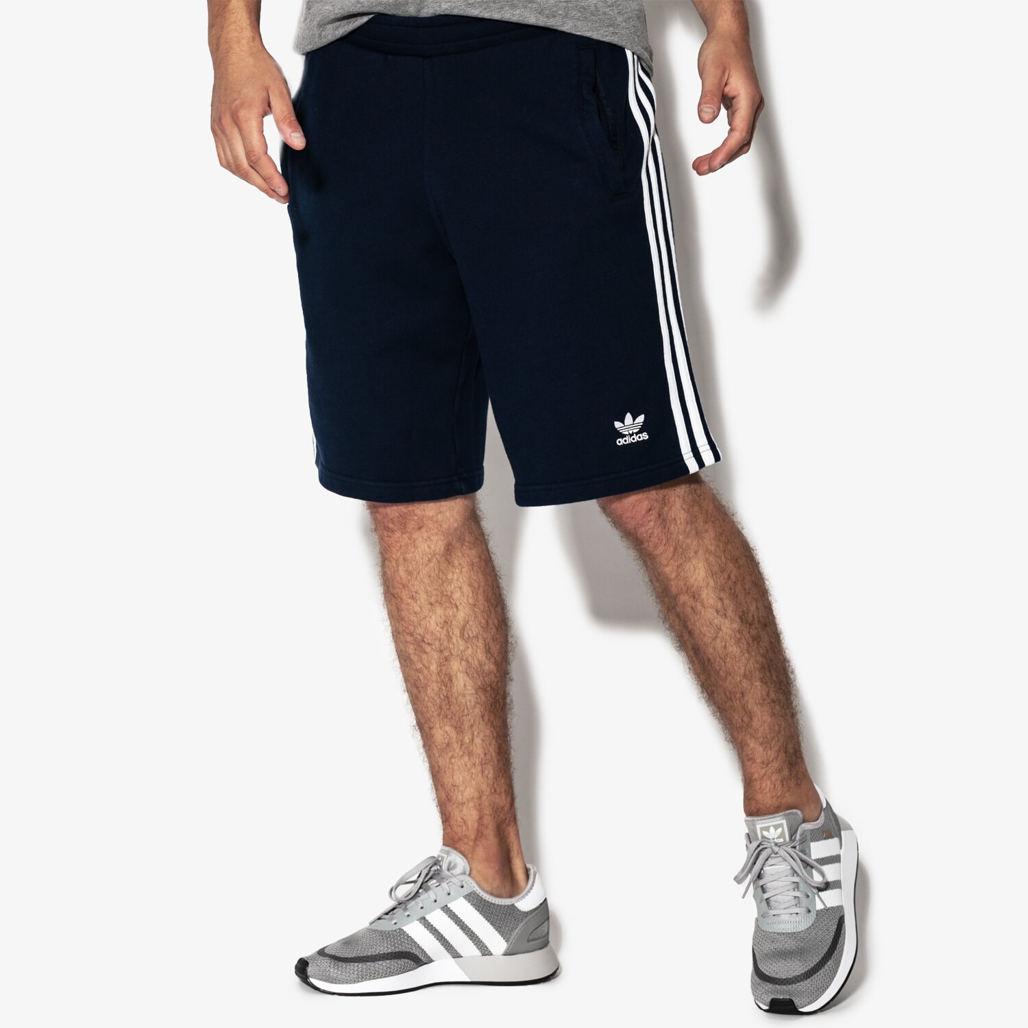 pánské kraťasy ADIDAS ŠORTKY  ADICOLOR 3-STRIPES SHORT CW2438 TMAVOMODRÁ