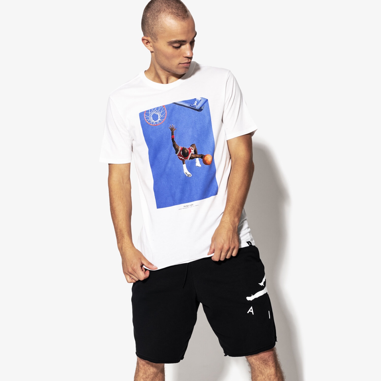 pánské tričko JORDAN TRIČKO SS M JSW TEE SI PHOTO 915934-100 BÍLÁ