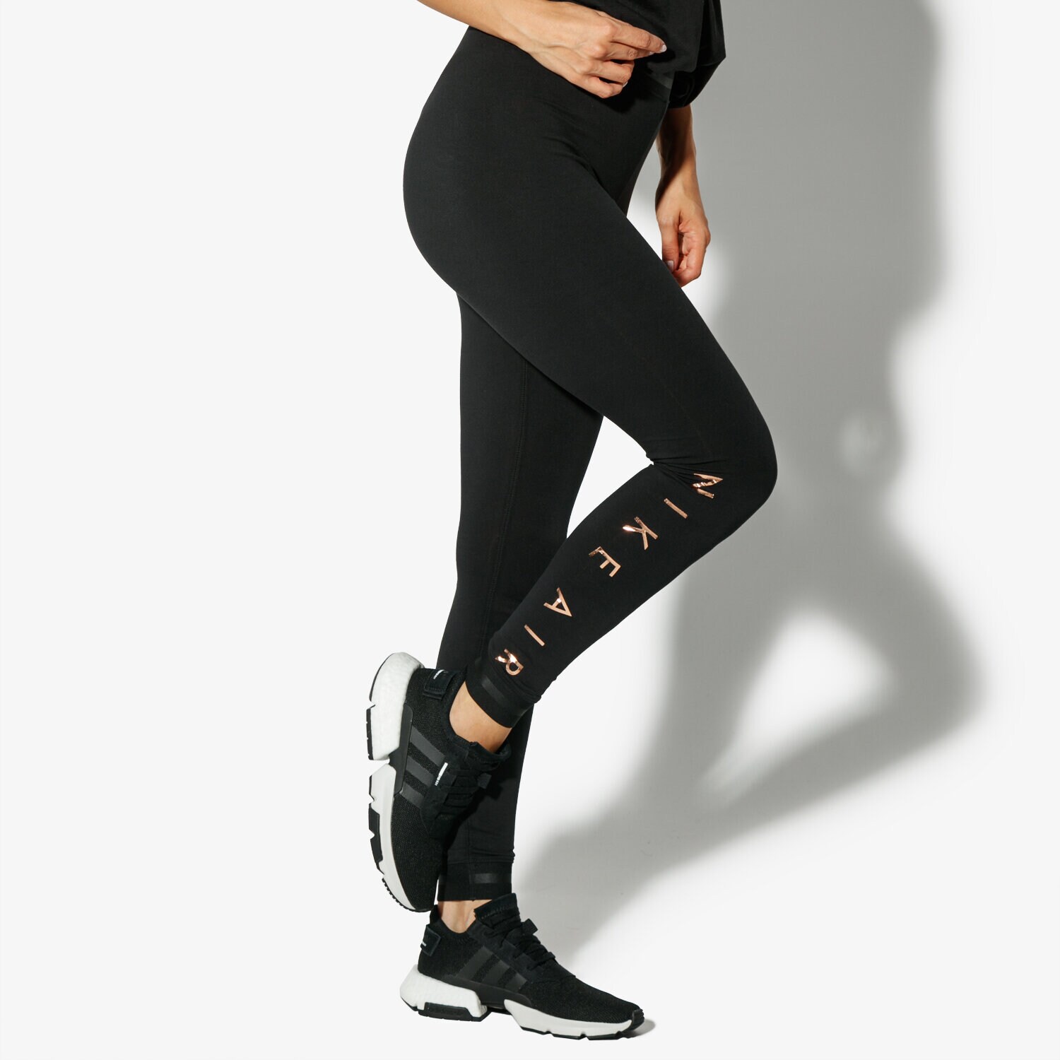 dámské kalhoty NIKE LEGGINGS W NSW LGGNG AIR 930577-010 ČERNÁ