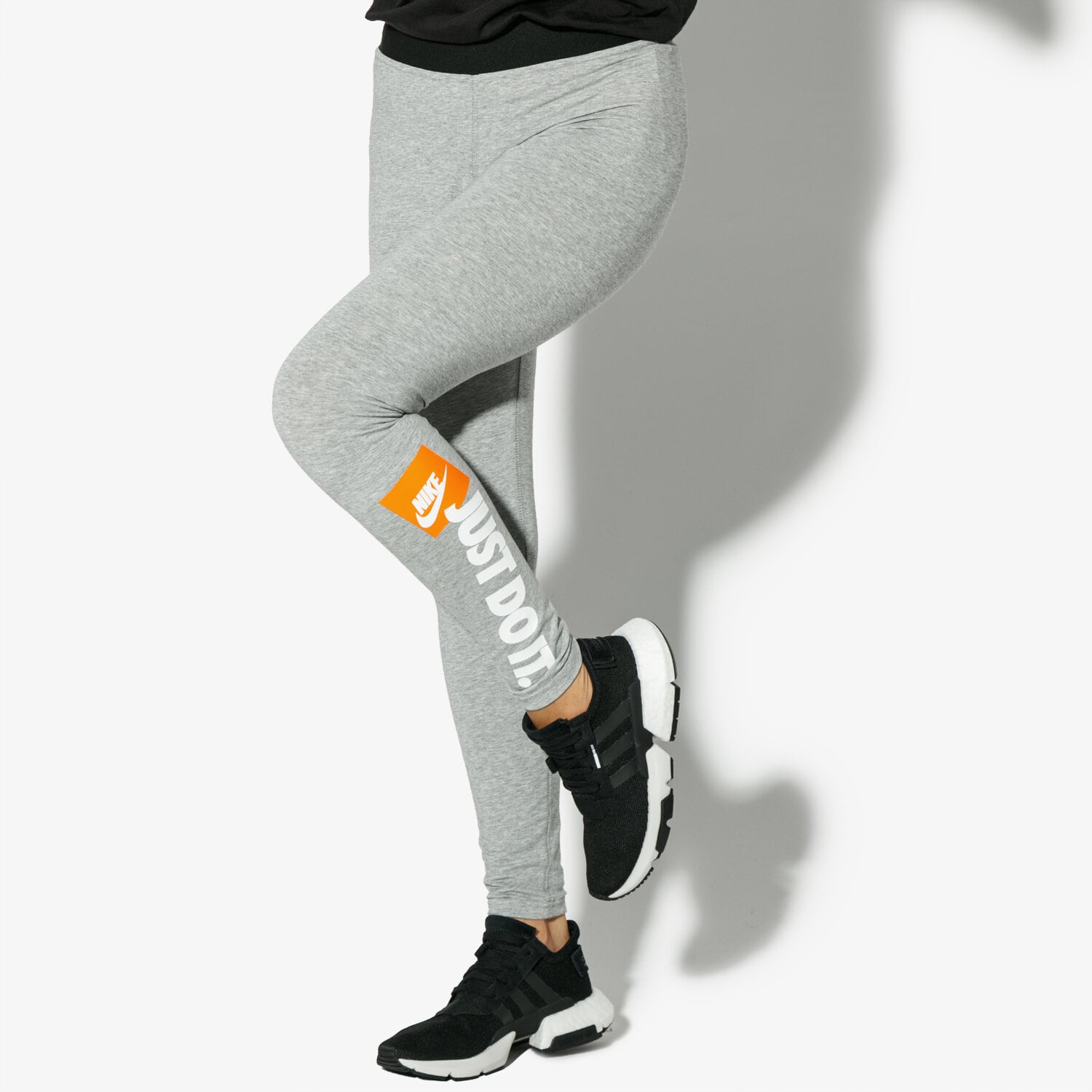 dámské kalhoty NIKE LEGGINGS W NSW LGGNG HW JDI AQ0245-063 ŠEDÁ