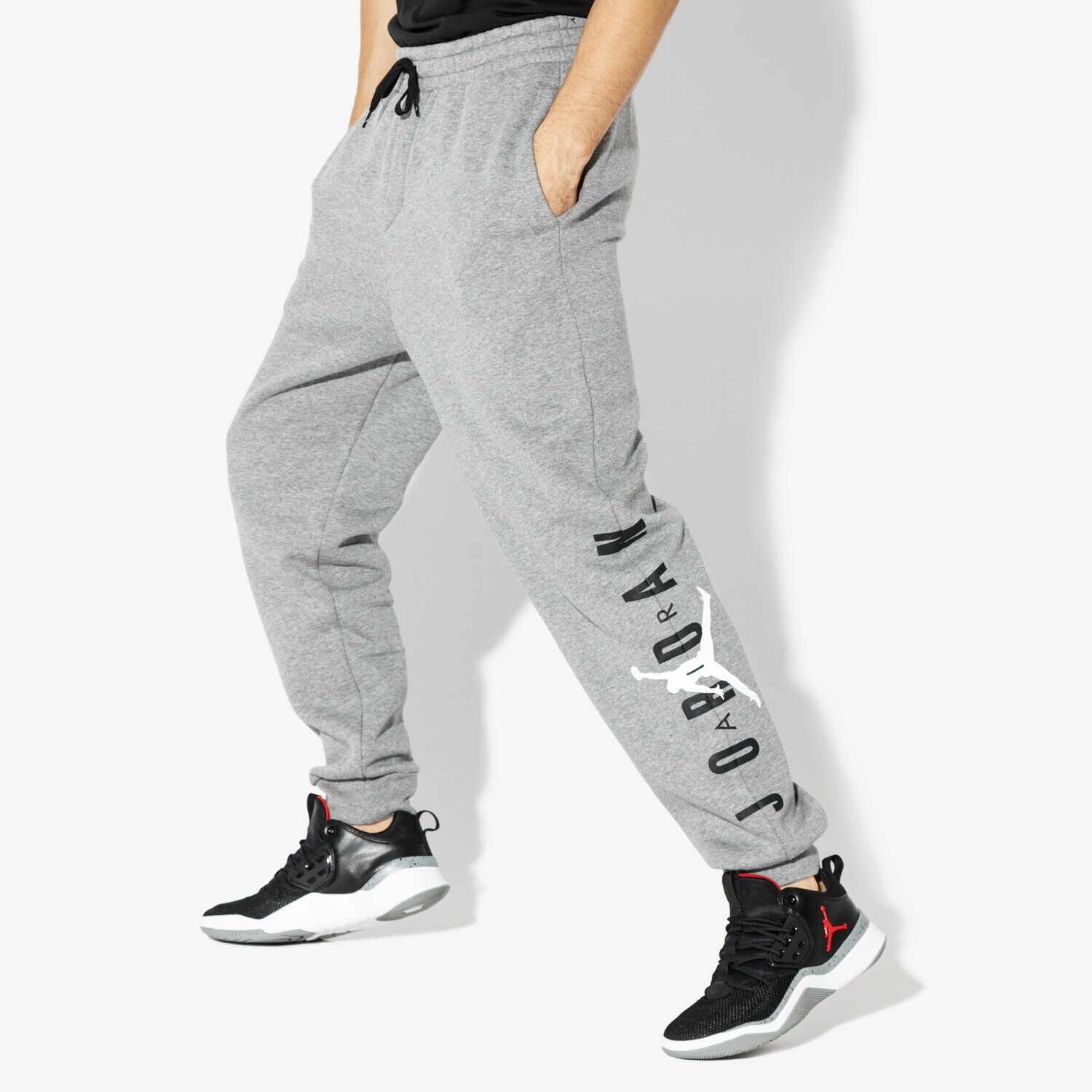 pánské kalhoty JORDAN KALHOTY  JUMPMAN AIR GFX FLEECE PANT AA1454-091 ŠEDÁ
