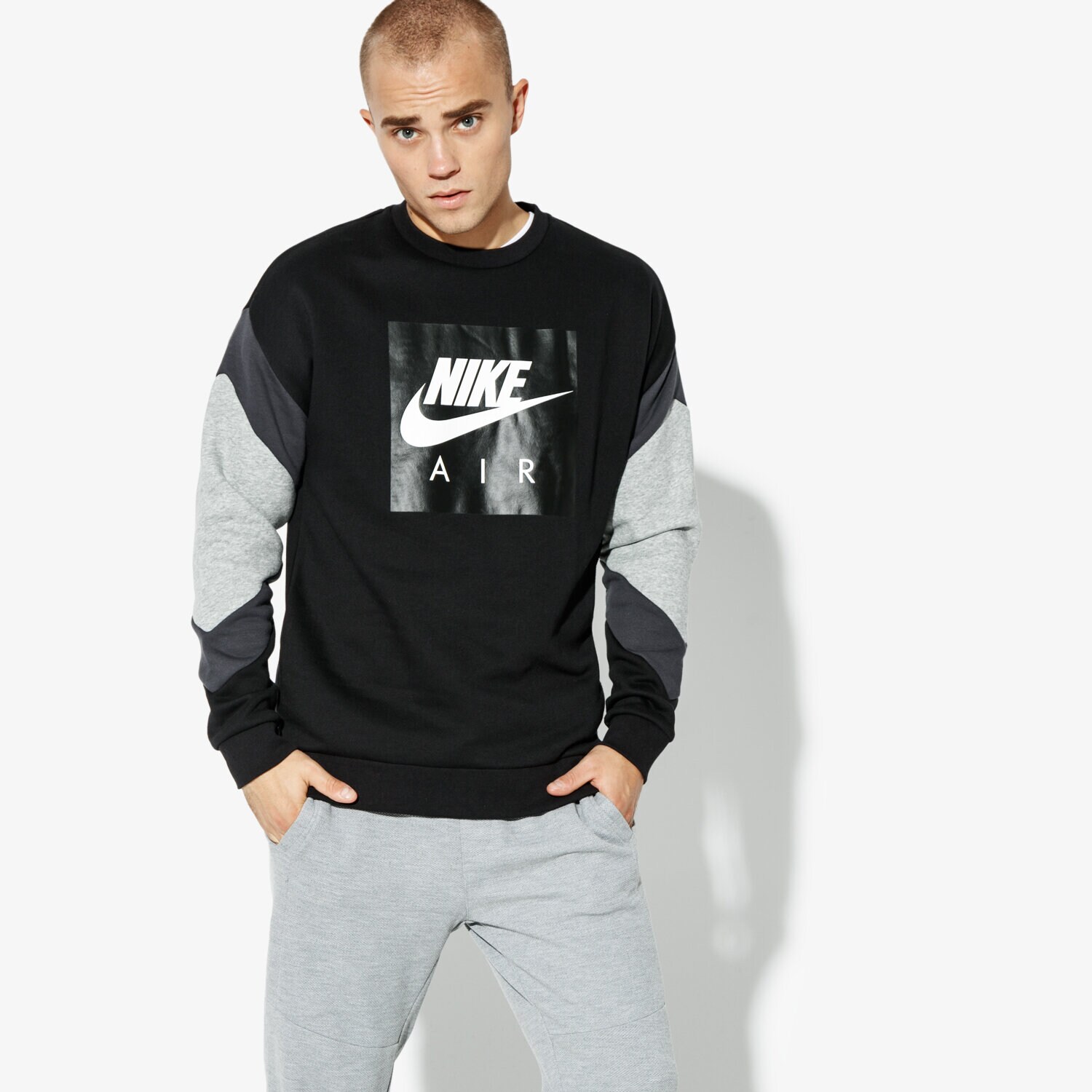 pánská mikina NIKE MIKINA M NSW CREW FLC NIKE AIR 928635-010 ČERNÁ