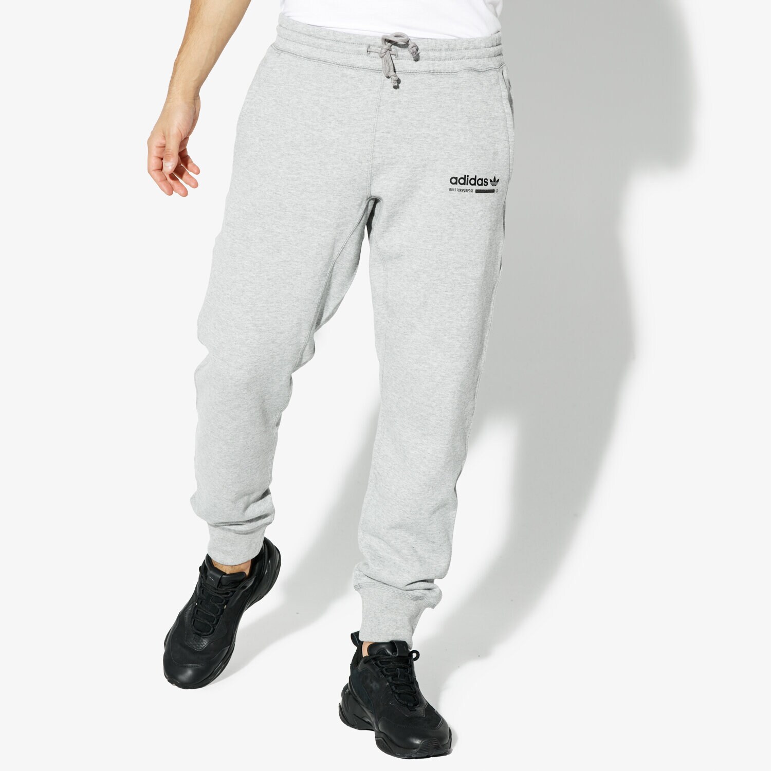 pánské kalhoty ADIDAS KALHOTY  KAVAL SWEATPANT ORIGINALS CORE DH4980 ŠEDÁ