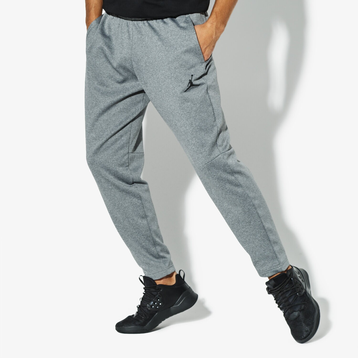 pánské kalhoty JORDAN KALHOTY  JORDAN 23 ALPHA THERMA PANT 861557-091 ŠEDÁ