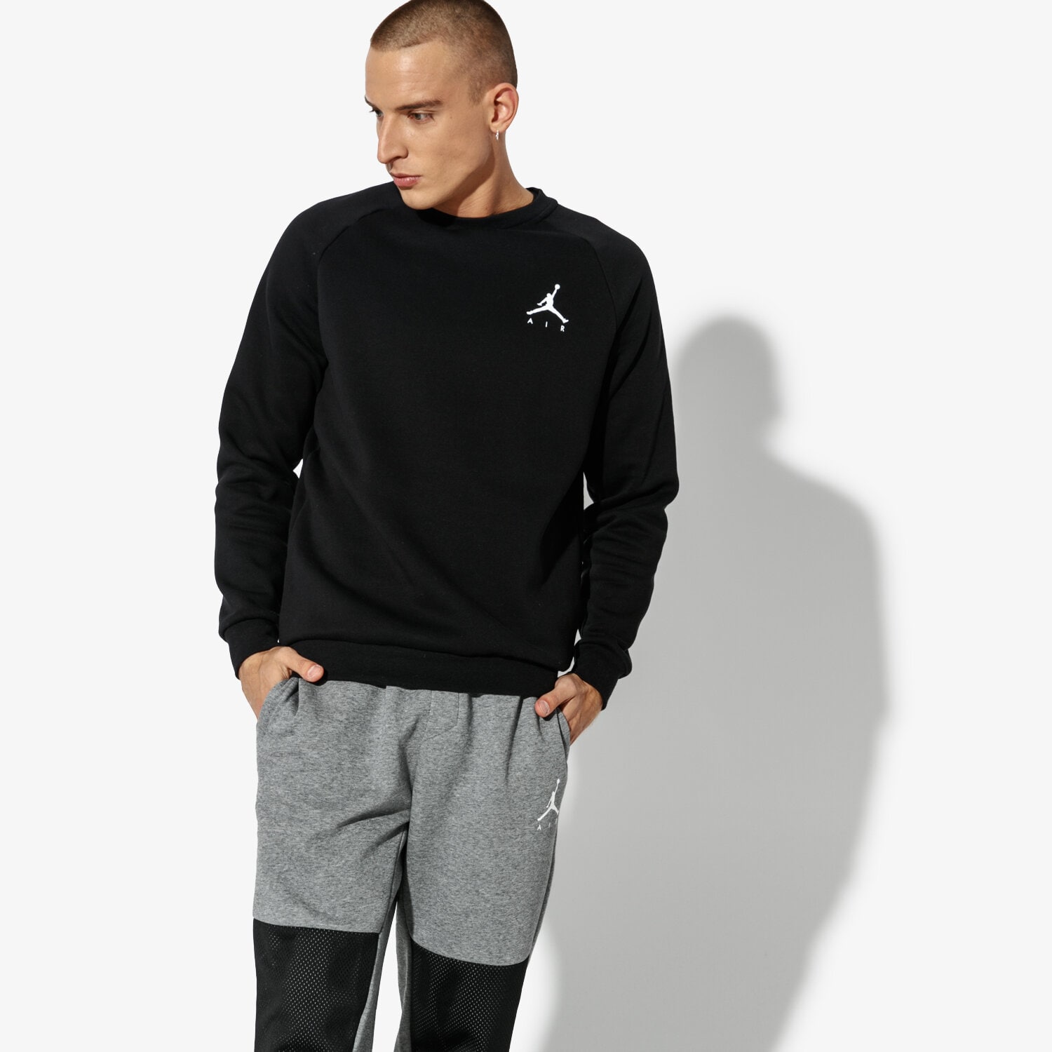 pánská mikina JORDAN MIKINA JUMPMAN FLEECE CREW 940170-010 ČERNÁ