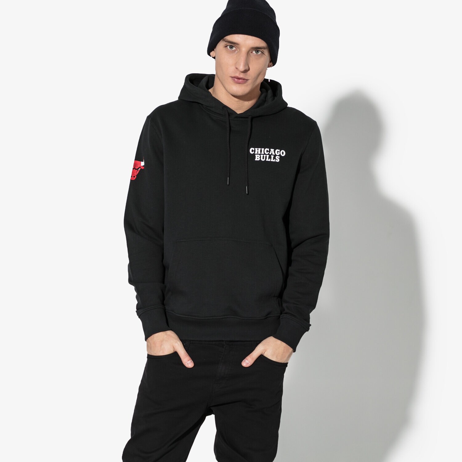 pánská mikina NEW ERA MIKINA NBA TEAM APPAREL   PO HOODY CHIBUL BLK 11604109 ČERNÁ