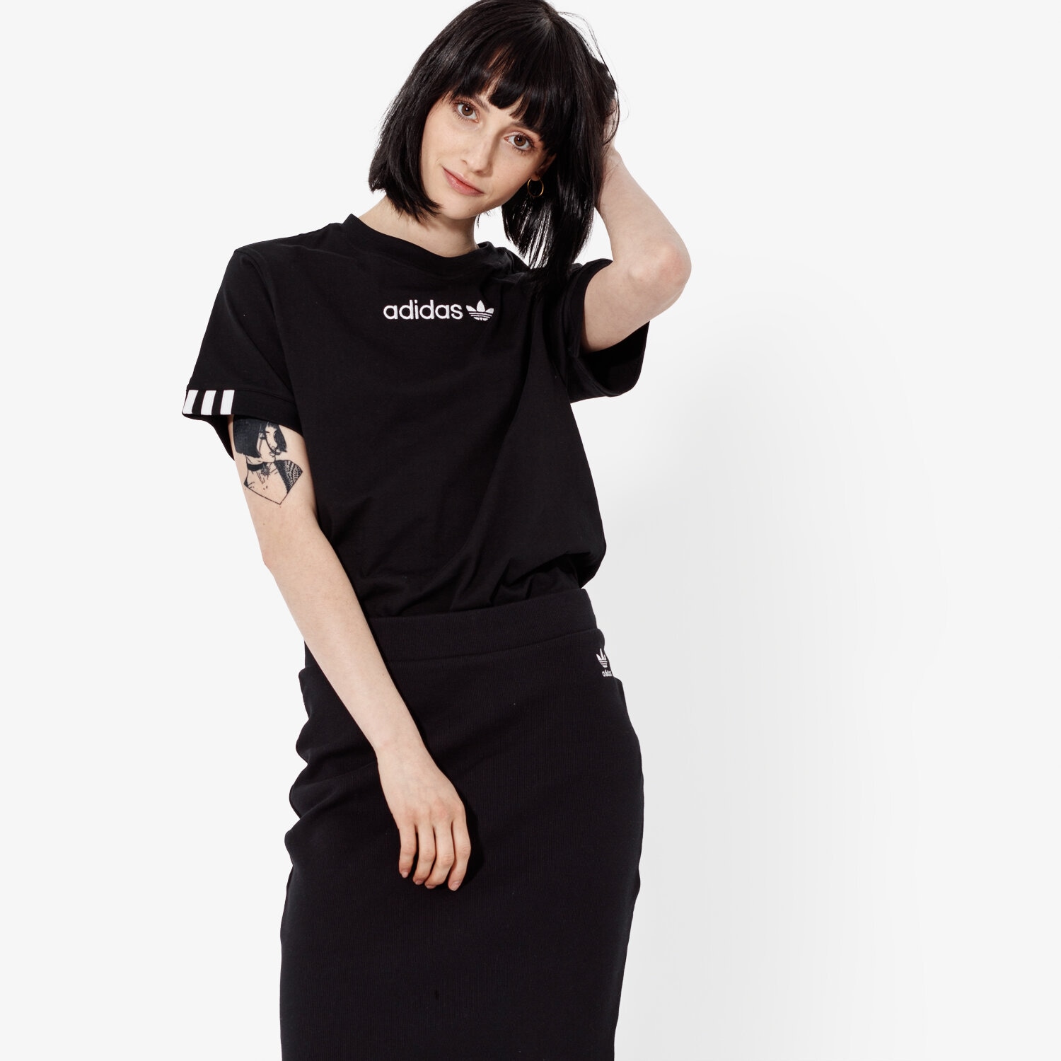dámské tričko ADIDAS TRIČKO SS COEEZE T SHIRT COEEZE DU7190 ČERNÁ