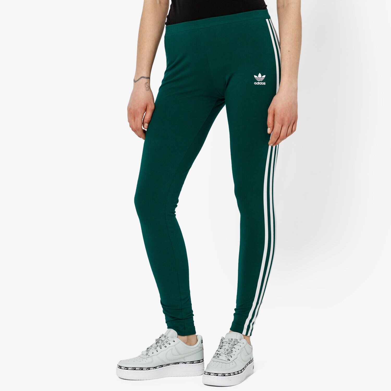 dámské kalhoty ADIDAS LEGGINGS 3 STR TIGHT ADICOLOR DV2613 ZELENÁ