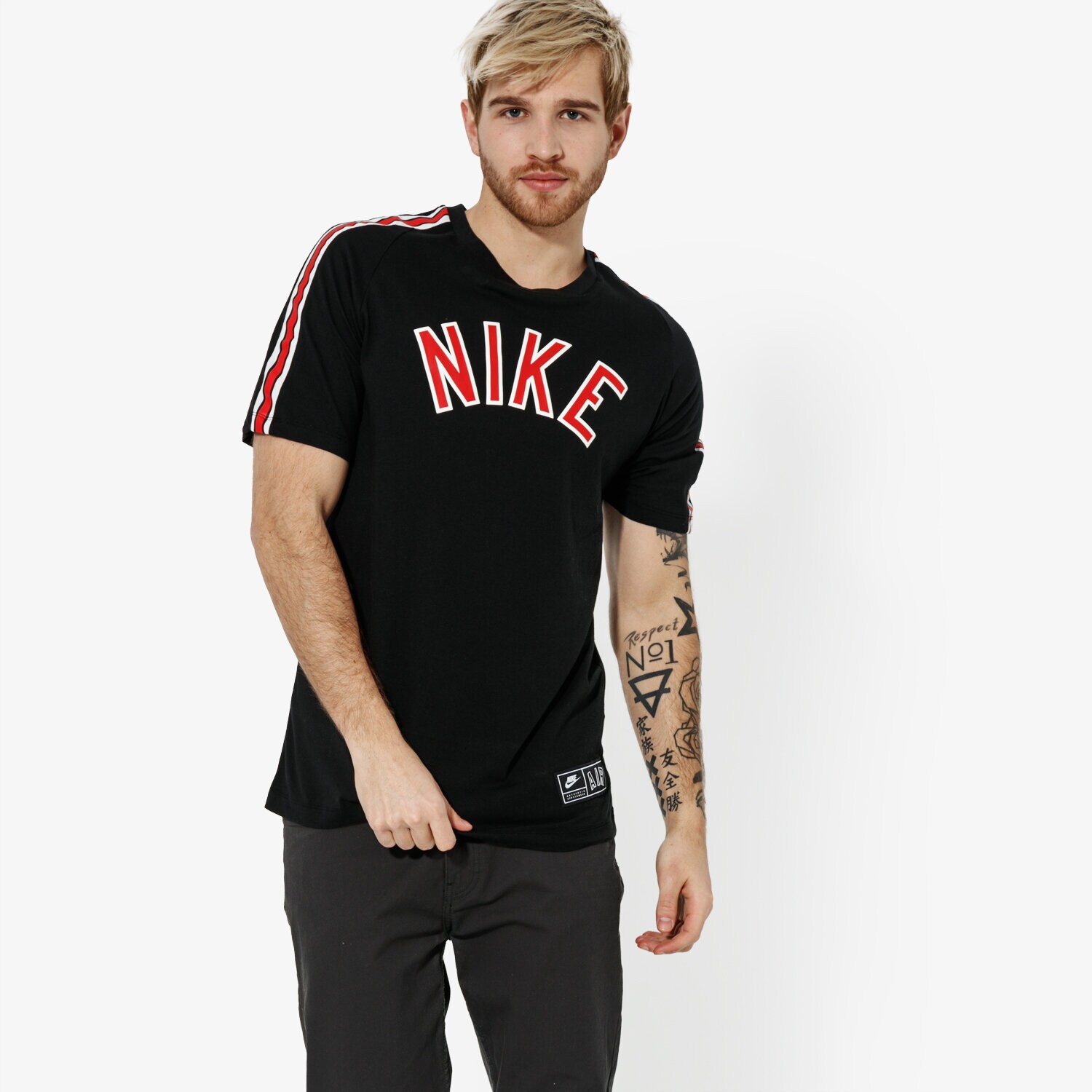 pánské tričko NIKE TRIČKO SS M NSW TEE CLTR NIKE AIR 5 SPORTSWEAR AR5178-010 ČERNÁ