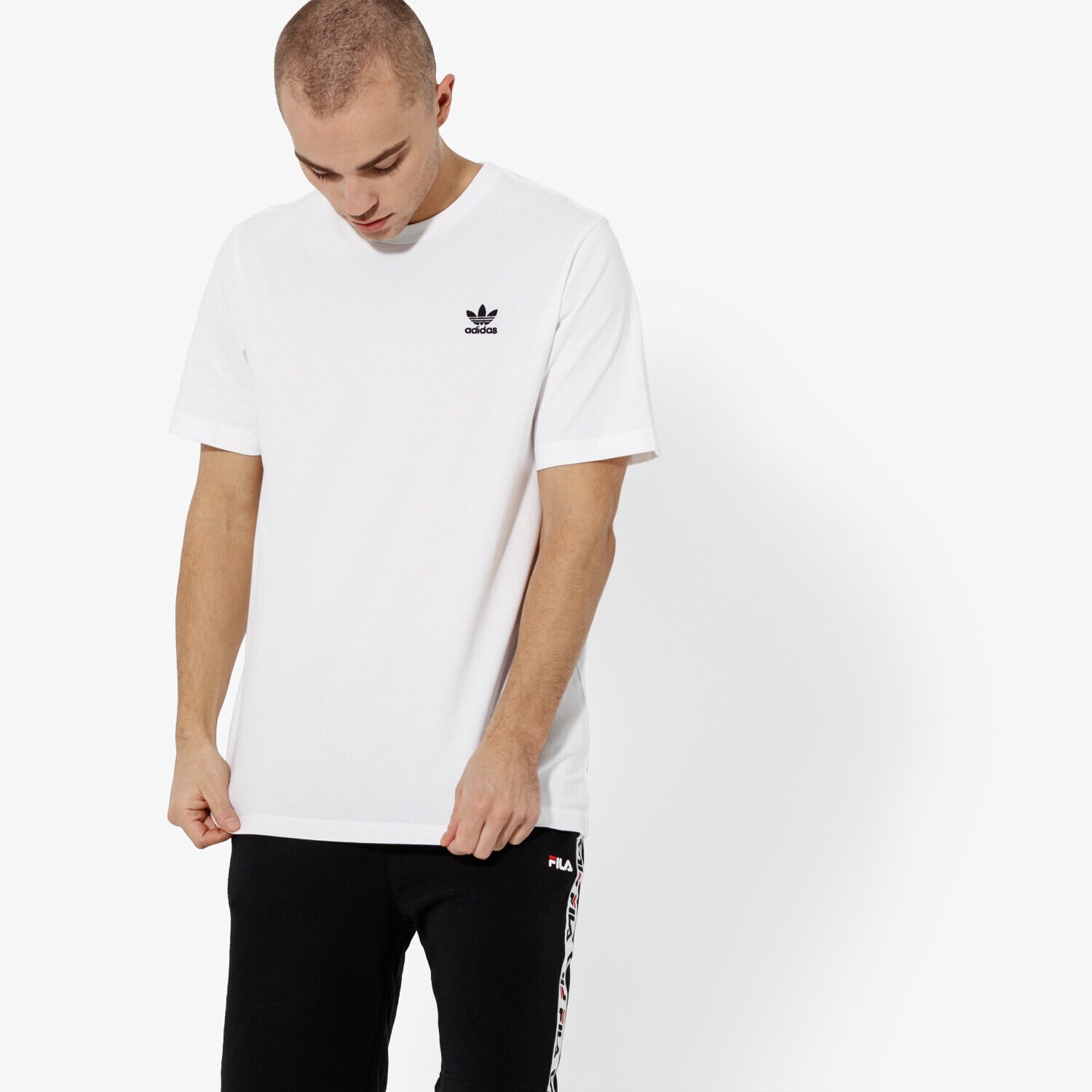 pánské tričko ADIDAS TRIČKO SS ESSENTIAL T ADICOLOR DV1576 BÍLÁ