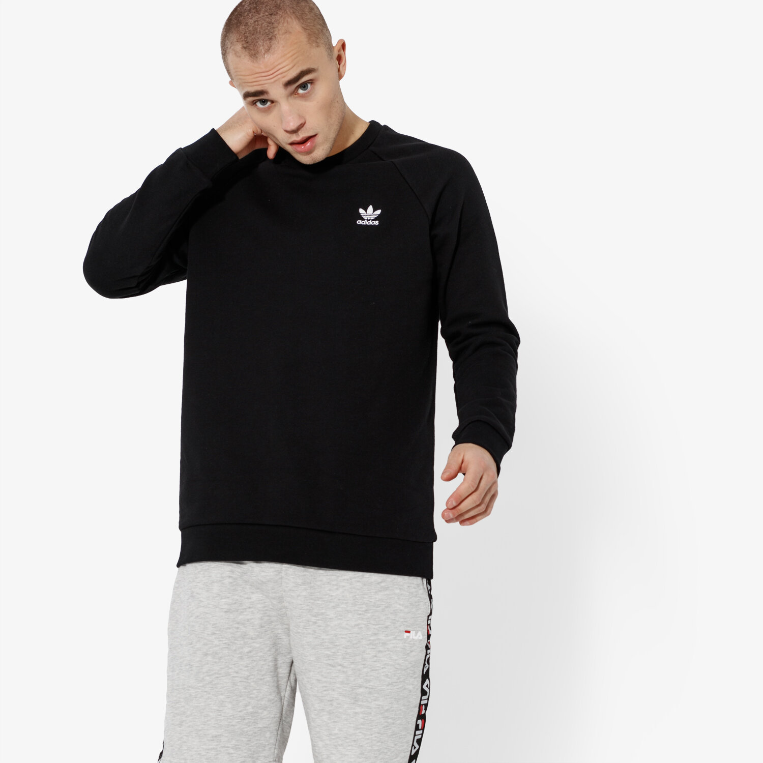 pánská mikina ADIDAS MIKINA ESSENTIAL CREW ADICOLOR DV1600 ČERNÁ