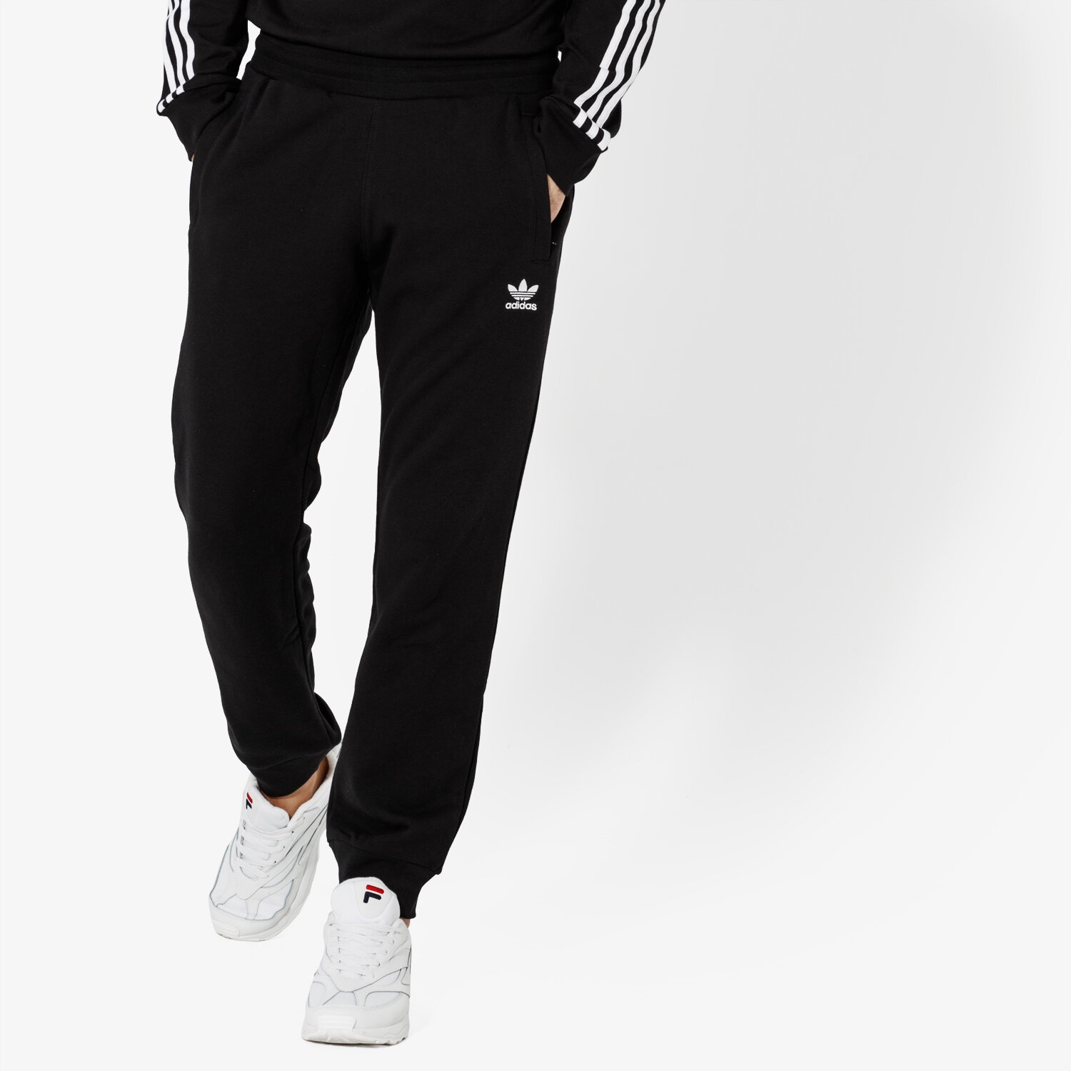 pánské kalhoty ADIDAS KALHOTY  TREFOIL PANT ADICOLOR DV1574 ČERNÁ