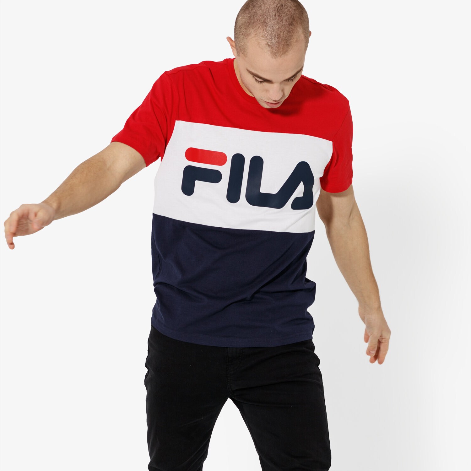 pánské tričko FILA TRIČKO SS DAY TEE 681244G06 TMAVOMODRÁ