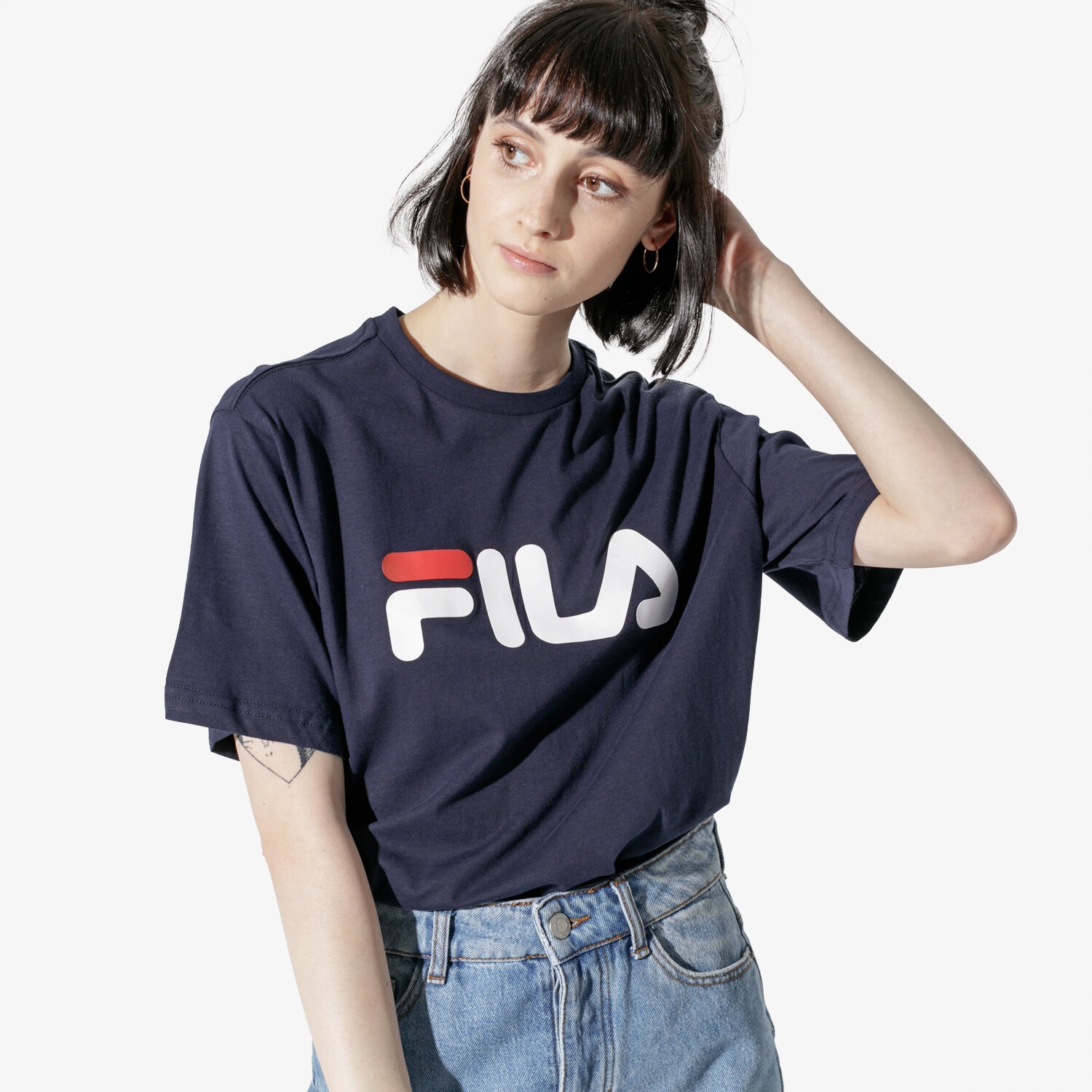 dámské tričko FILA TRIČKO SS PURE SHORT SLEEVE SHIRT WW 681093170W TMAVOMODRÁ