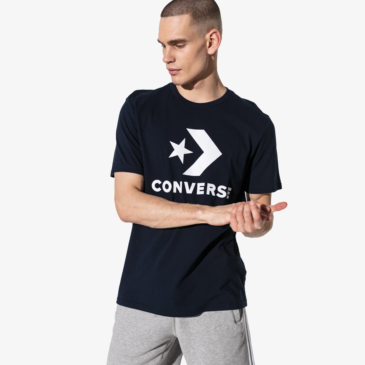 pánské tričko CONVERSE TRIČKO SS STAR CHEVRON TEE 10007888-A20 TMAVOMODRÁ