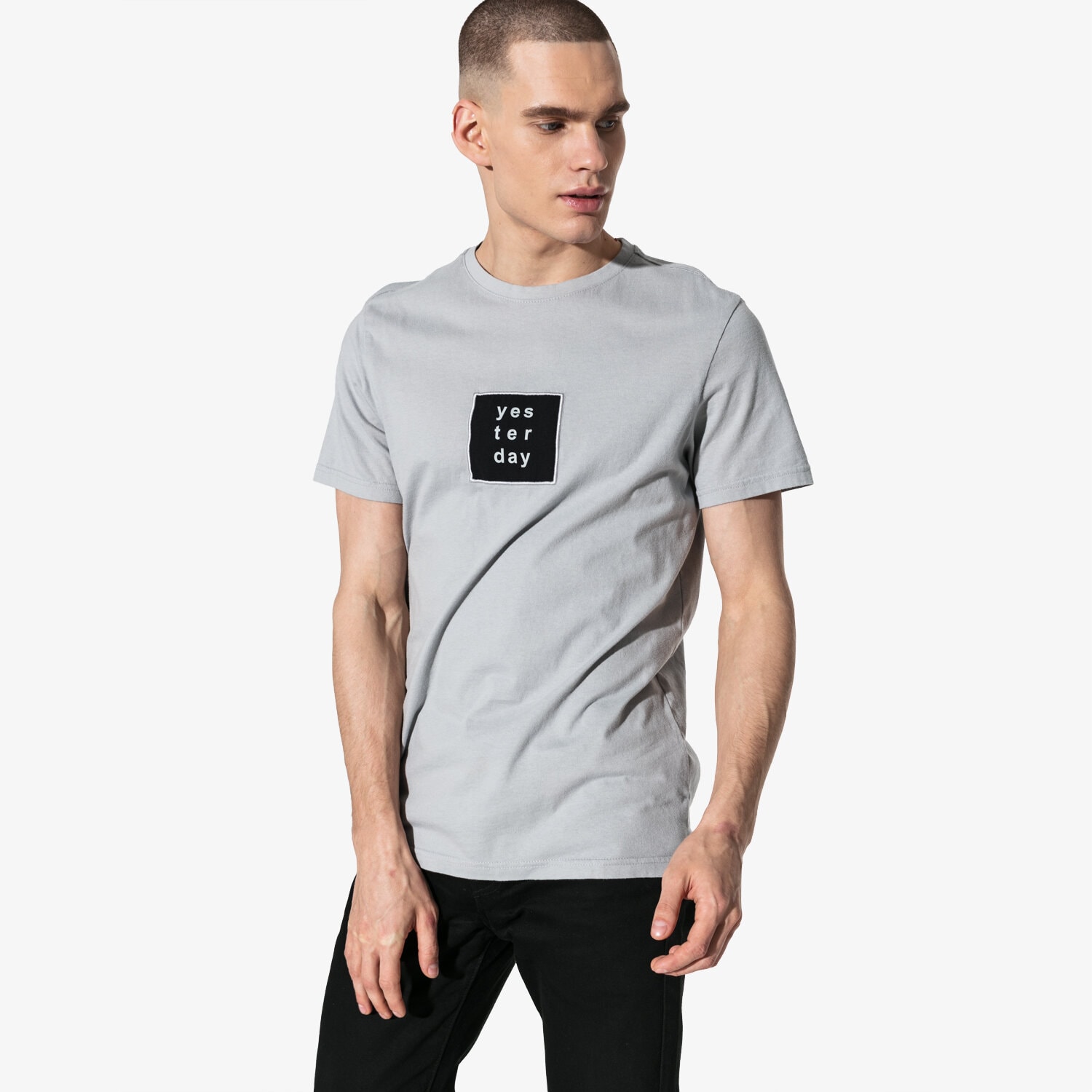 pánské tričko CONFRONT TRIČKO SS BIG LOGO TEE CF19TSM03003 ŠEDÁ