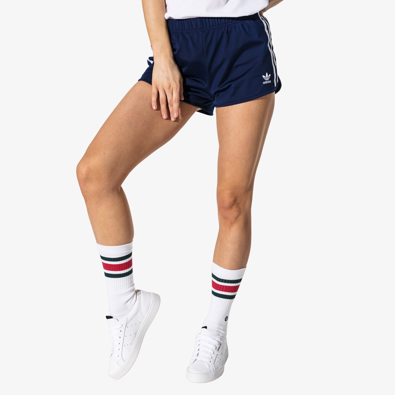 dámské kraťasy ADIDAS ŠORTKY  3 STR SHORT ADICOLOR DV2559 TMAVOMODRÁ