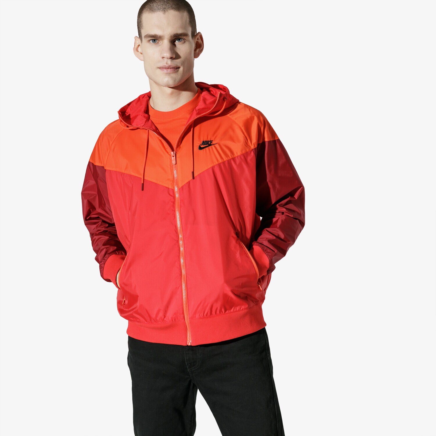 Přechodná bunda pánská (podzimní, jarní) NIKE BUNDA M NSW HE WR JKT HD AR2191-658 ČERVENÁ