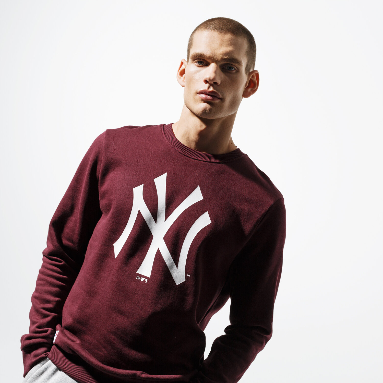 pánská mikina NEW ERA MIKINA MLB APPAREL NYY CARDINAL NEW YORK YANKEES SCA 11863703 BORDOVÁ