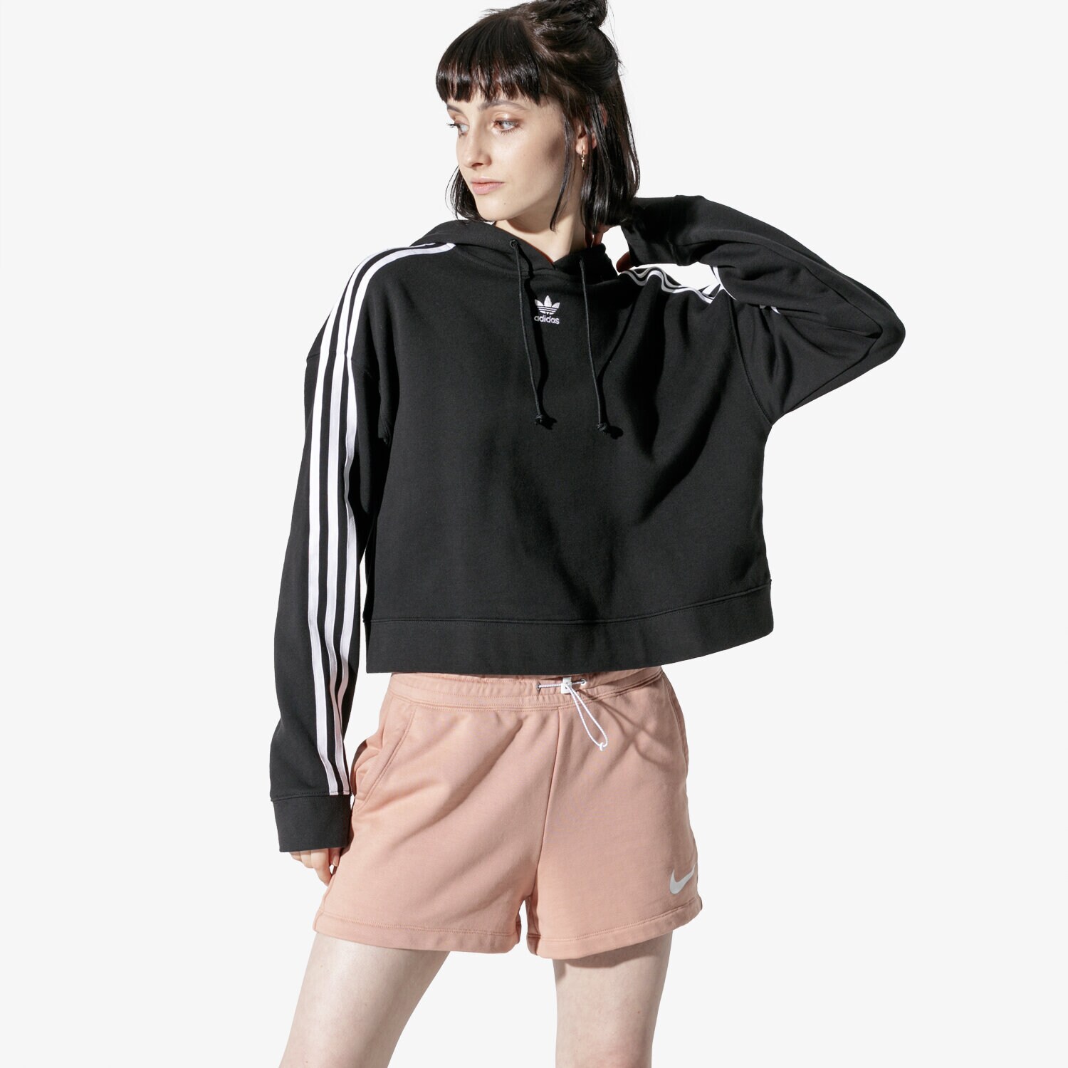 dámská mikina ADIDAS MIKINA CROPPED HOODIE BLK CY4766 ČERNÁ