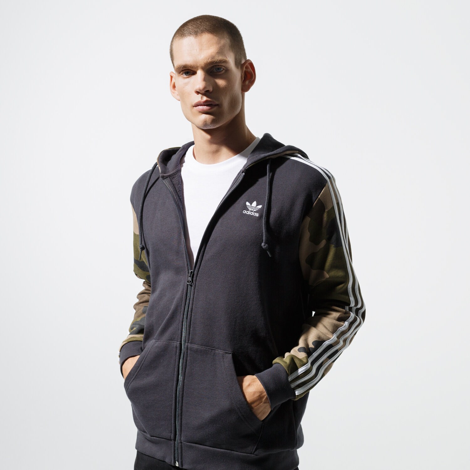 pánská mikina ADIDAS MIKINA CAMO FZ HOODY DV2019 ČERNÁ