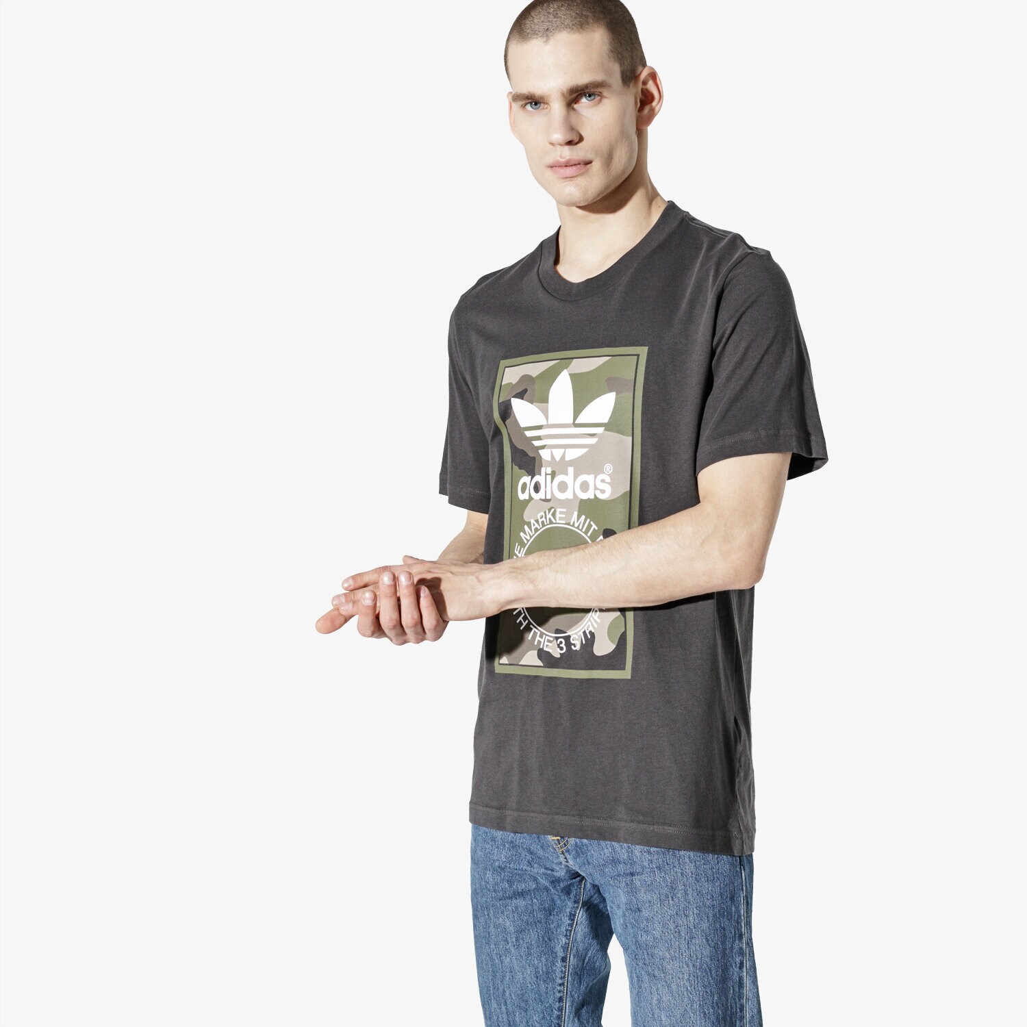 pánské tričko ADIDAS TRIČKO SS CAMO TEE GRAPHICS DV2060 ČERNÁ