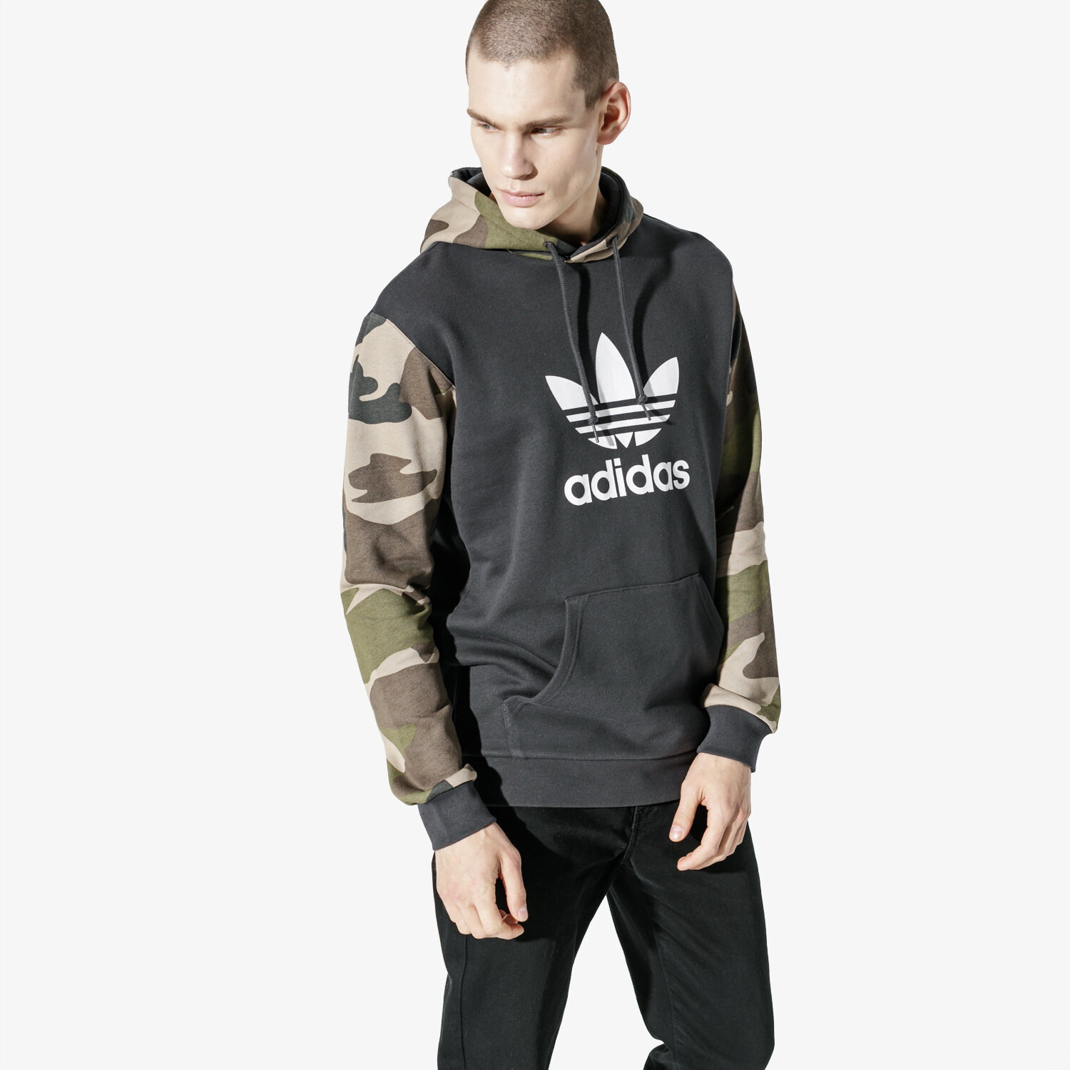 pánská mikina ADIDAS MIKINA CAMO OTH HOODY DV2023 ČERNÁ