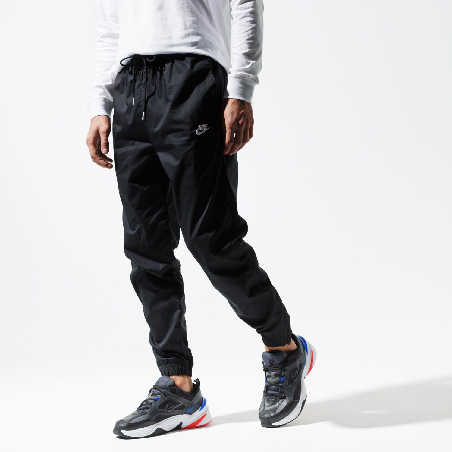 pánské kalhoty NIKE M NSW PANT WR STREET AR2368-010 ČERNÁ