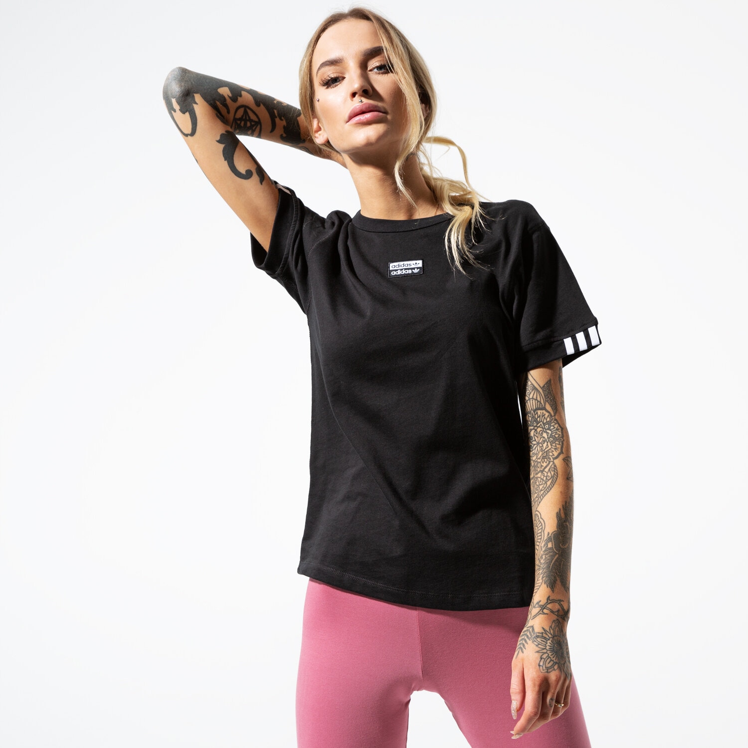 dámské tričko ADIDAS TRIČKO SS VOCAL T SHIRT ED5842 ČERNÁ