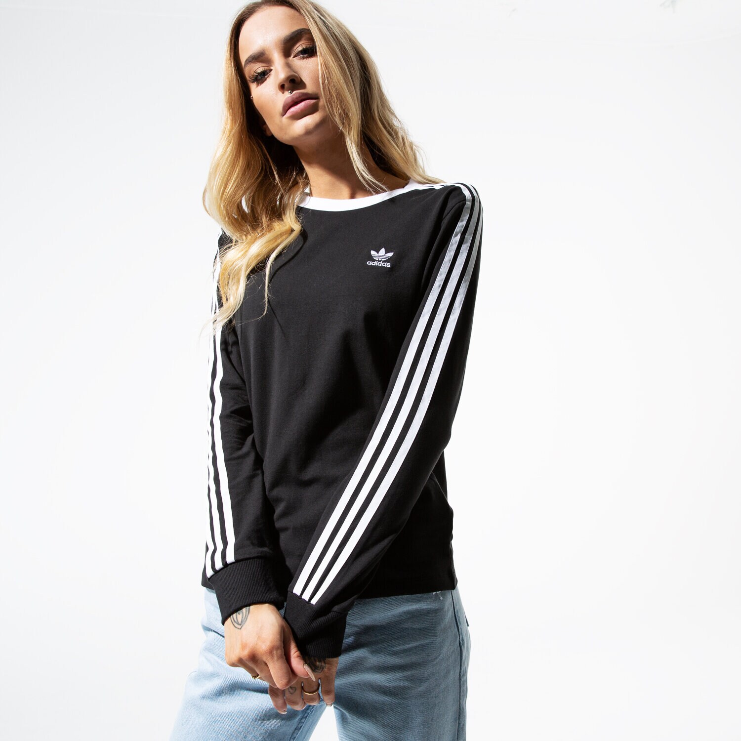 dámské tričko ADIDAS TRIČKO LS 3 STR LS TEE DV2608 ČERNÁ