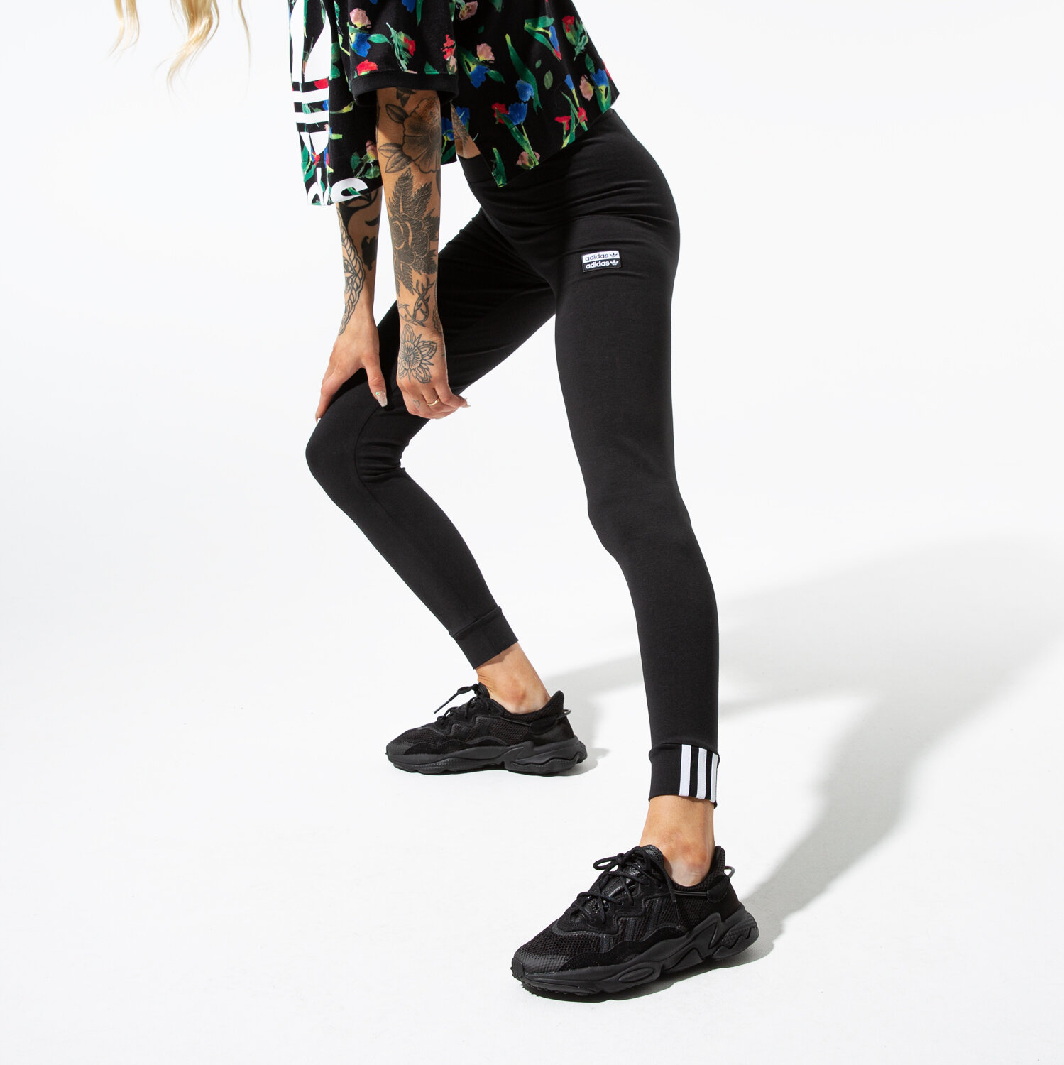 dámské kalhoty ADIDAS LEGGINGS VOCAL TIGHT ED5854 ČERNÁ