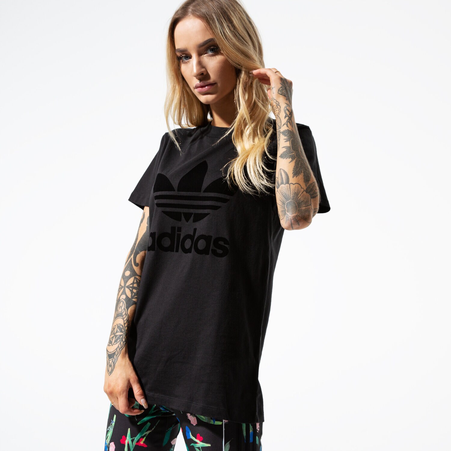 dámské tričko ADIDAS TRIČKO SS TREFOIL TEE BOB DU9856 ČERNÁ