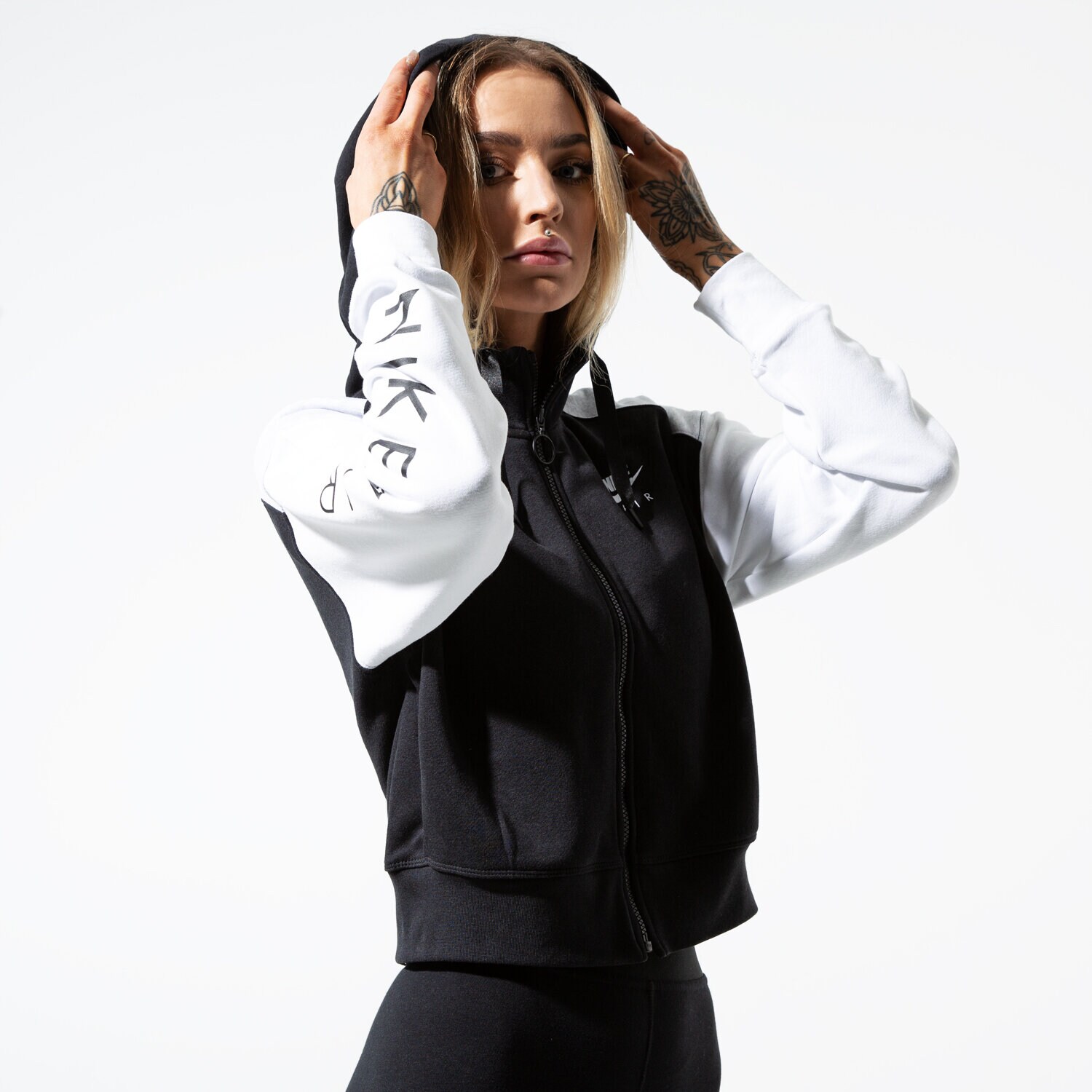 dámská mikina NIKE MIKINA W NSW AIR HOODIE FZ BB BV4771-010 ČERNÁ