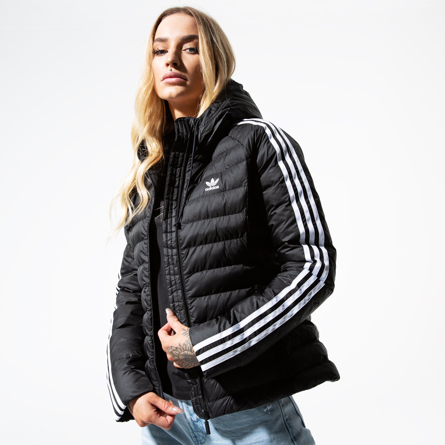 dámská zimní bunda ADIDAS BUNDA SLIM JACKET ED4784 ČERNÁ