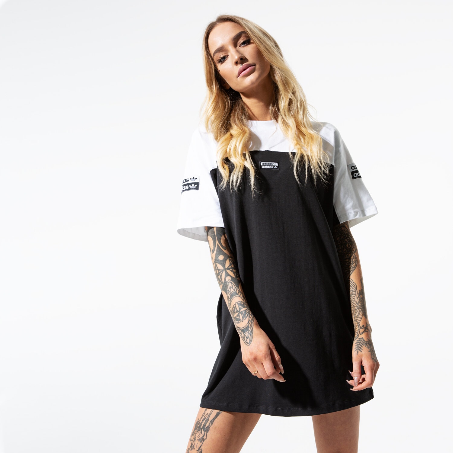 dámské šaty ADIDAS ŠATY VOCAL TEE DRESS EC0739 ČERNÁ