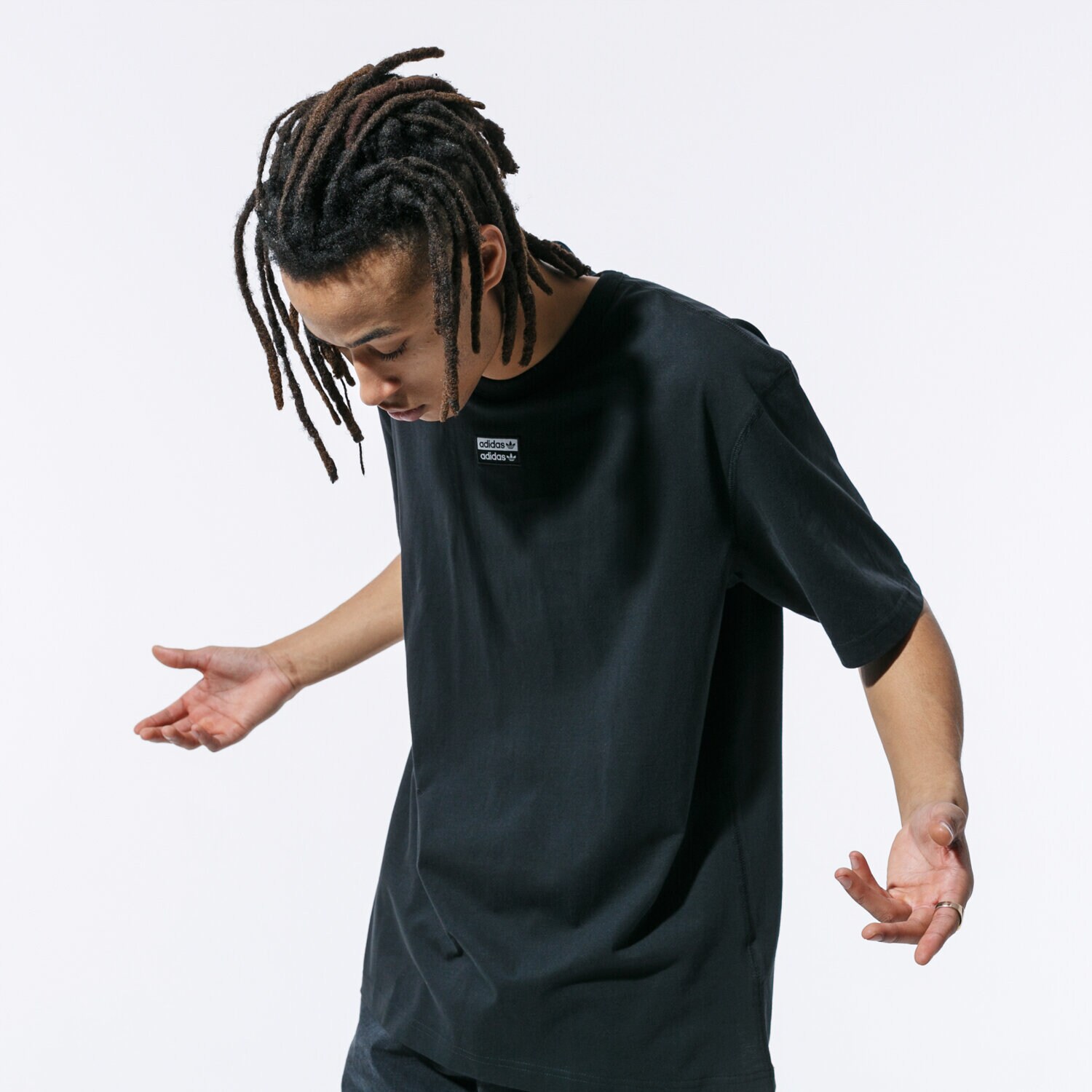 pánské tričko ADIDAS TRIČKO SS VOCAL TEE ED7220 ČERNÁ