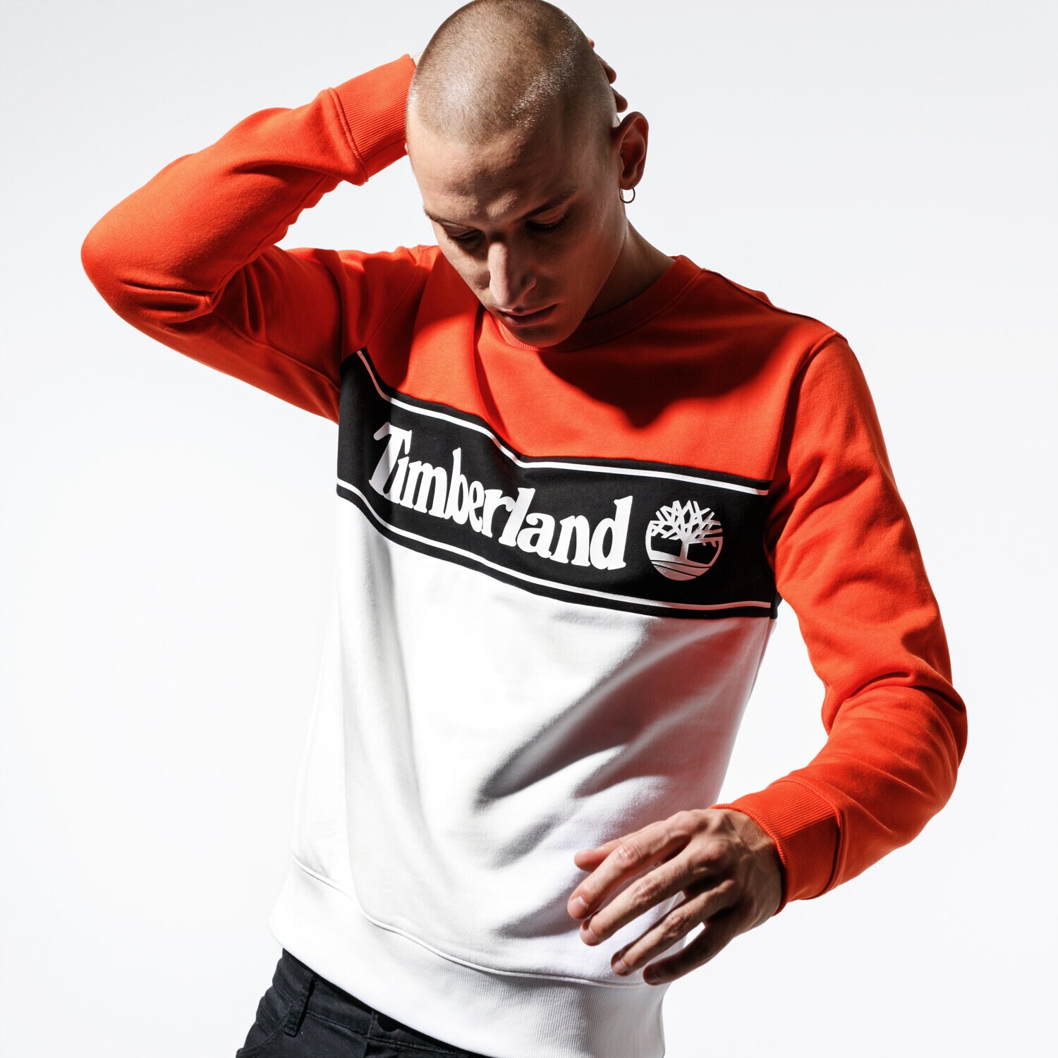 pánská mikina TIMBERLAND MIKINA CUT & SEW LINEAL LOGO SWEATSHIRT TB0A1O9U8451 VÍCEBAREVNÁ