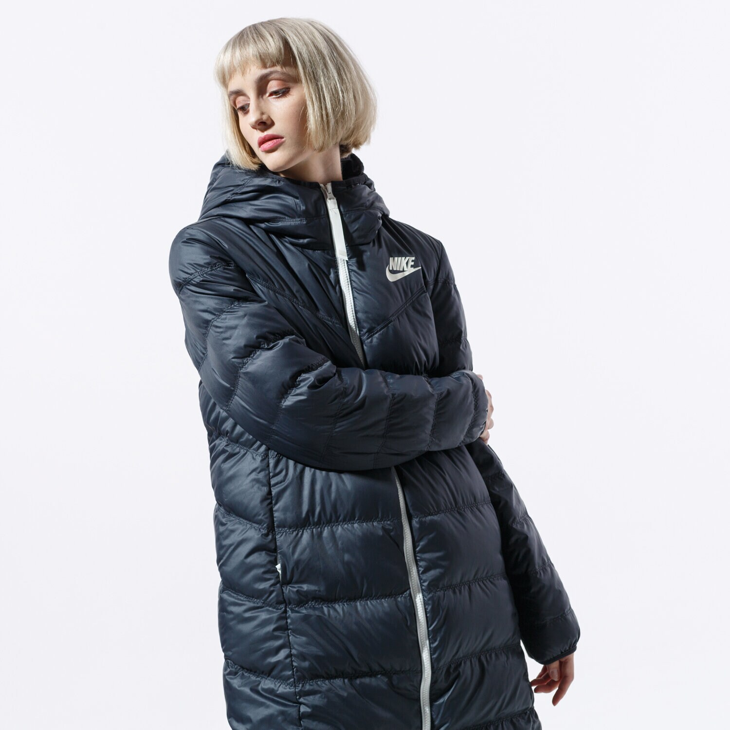 dámská zimní bunda NIKE BUNDA W NSW WR DWN FILL AOP PD AQ0019-011 ČERNÁ