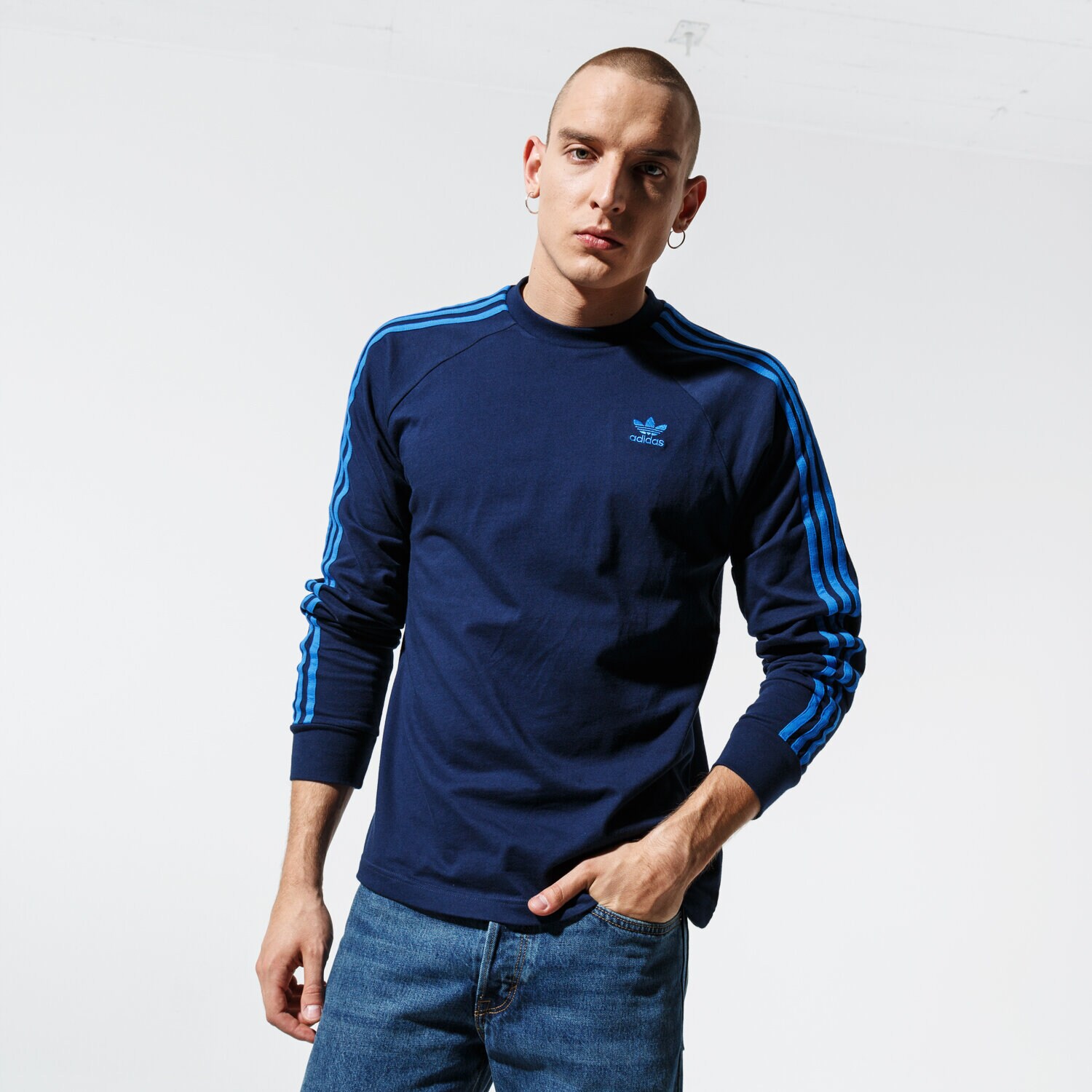 pánské tričko ADIDAS TRIČKO LS 3-STRIPES LS T EK0256 TMAVOMODRÁ