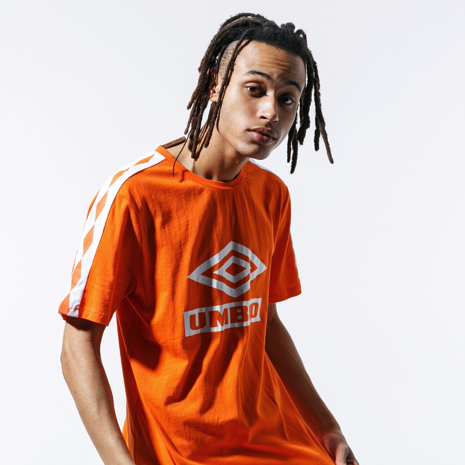 pánské tričko UMBRO TRIČKO CLASSIC TAPE TEE ORA UL39TSM88001 ORANŽOVÁ