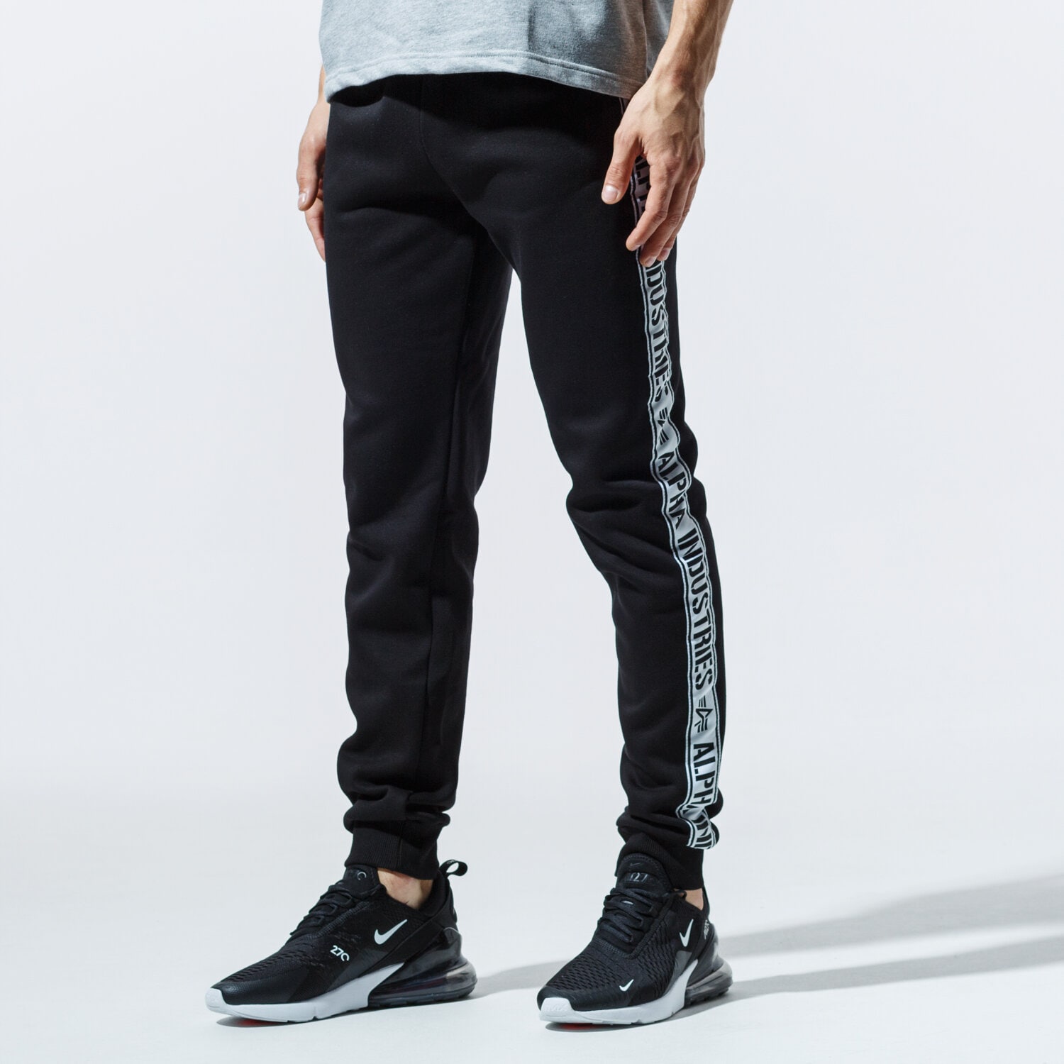 pánské kalhoty ALPHA INDUSTRIES KALHOTY  AI TAPE JOGGER 19837303 ČERNÁ